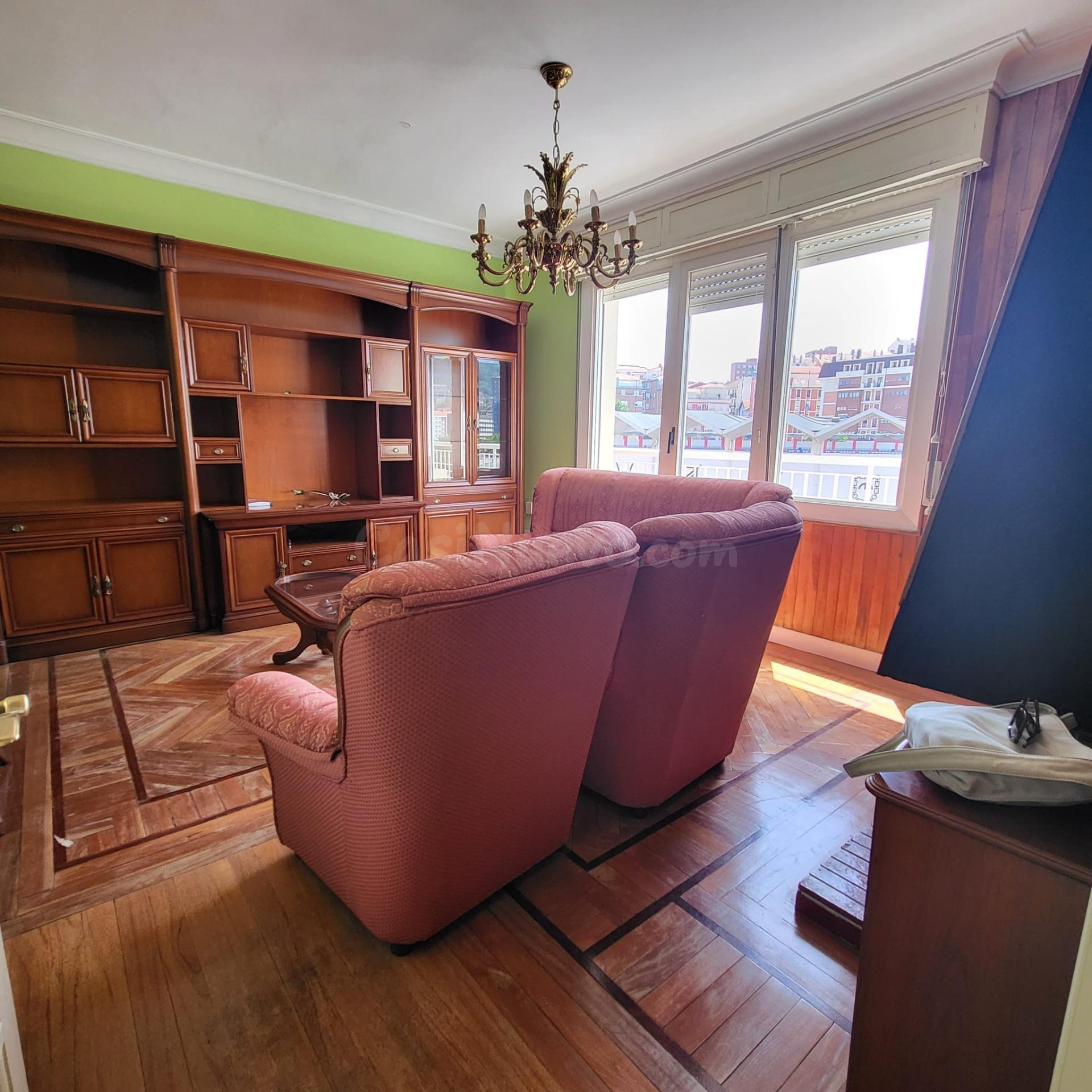 VIVIENDA EN ZONA AMEZOLA Y PLAZA DE TOROS - foto 3