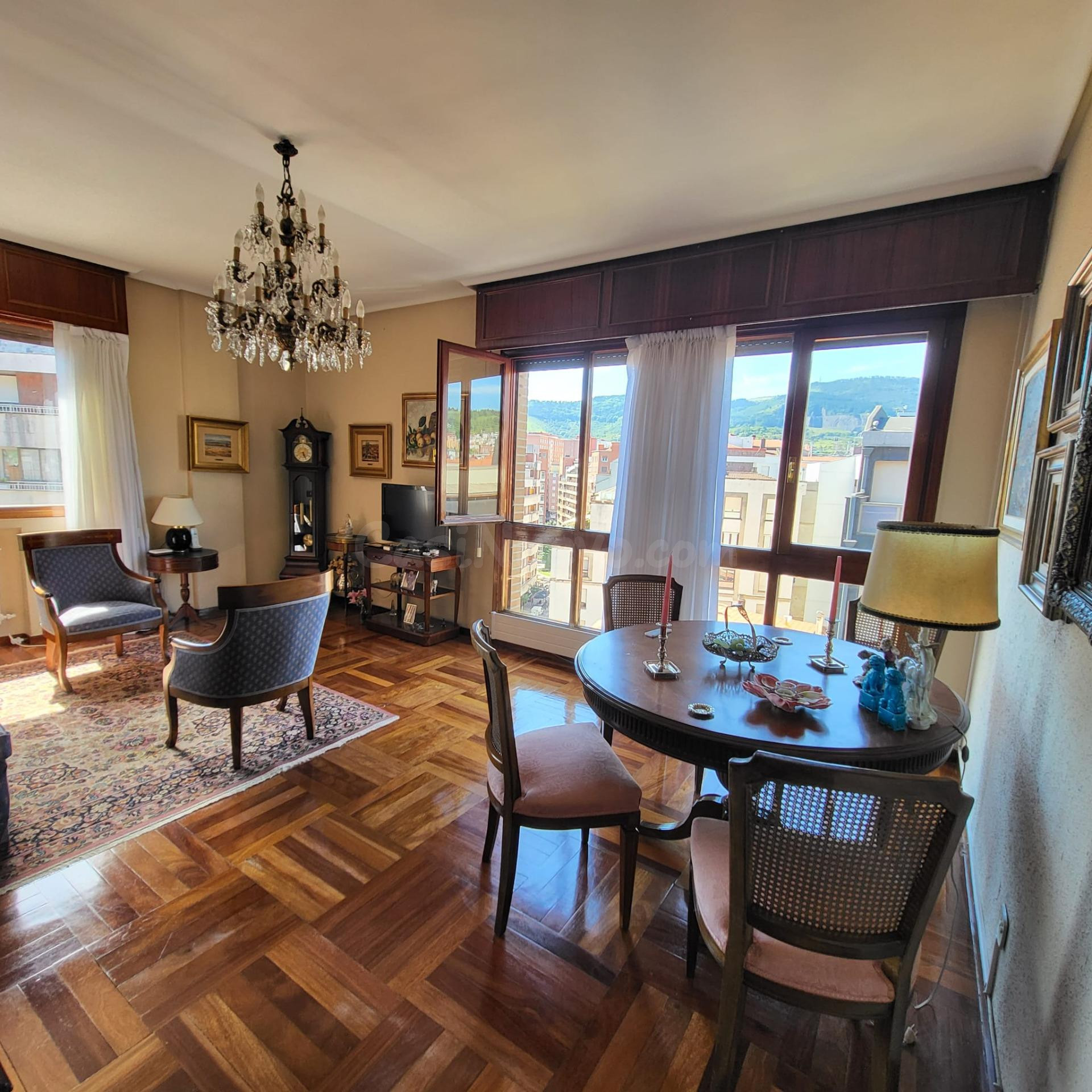PISO EN VENTA EN GREGORIO REVILLA - foto 2