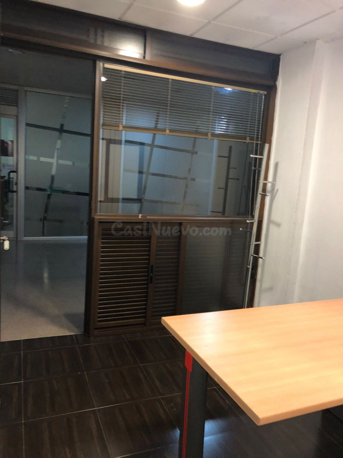 Oficina 1 habitación 40m² en alquiler - Zoco - foto 3