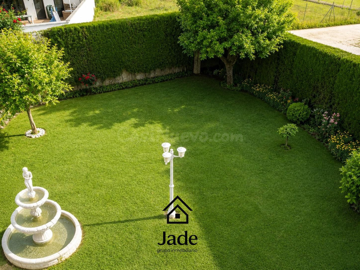 Espectacular casa de 3 plantas en trámites para ser hipoteca - foto 5