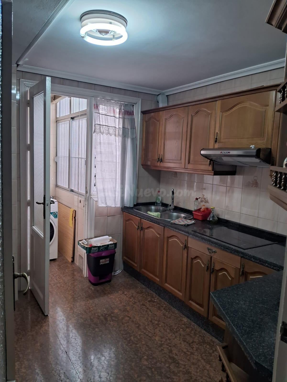 Vivienda en La Viñuela – Junto a Av. de Barcelona (Córdoba) - foto 4