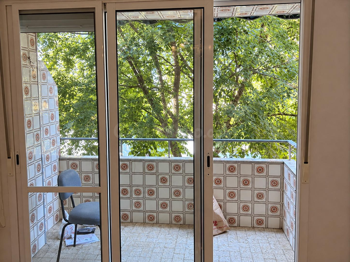 Piso con ascensor y terraza en zona Viñuela–Rescatado | Una excelente oportunidad para vivir o invertir - foto 5