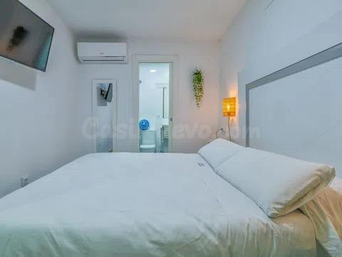 APARTAMENTO REFORMADO JUNTO A PALACIO DE VIANA – AGUA Y WIFI INCLUIDOS - foto 3
