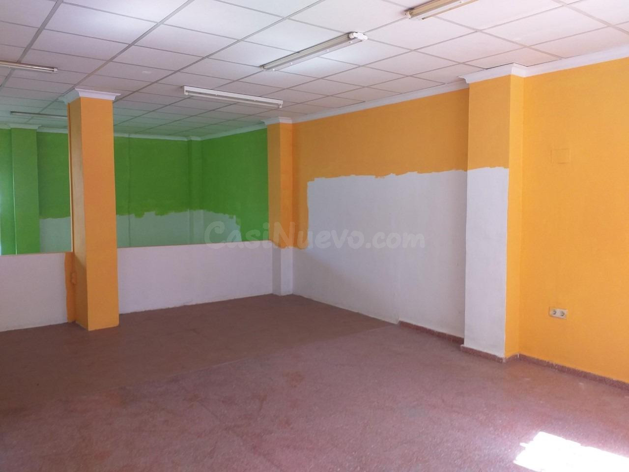 LOCAL COMERCIAL A 2 CALLES EN YECLA - foto 2