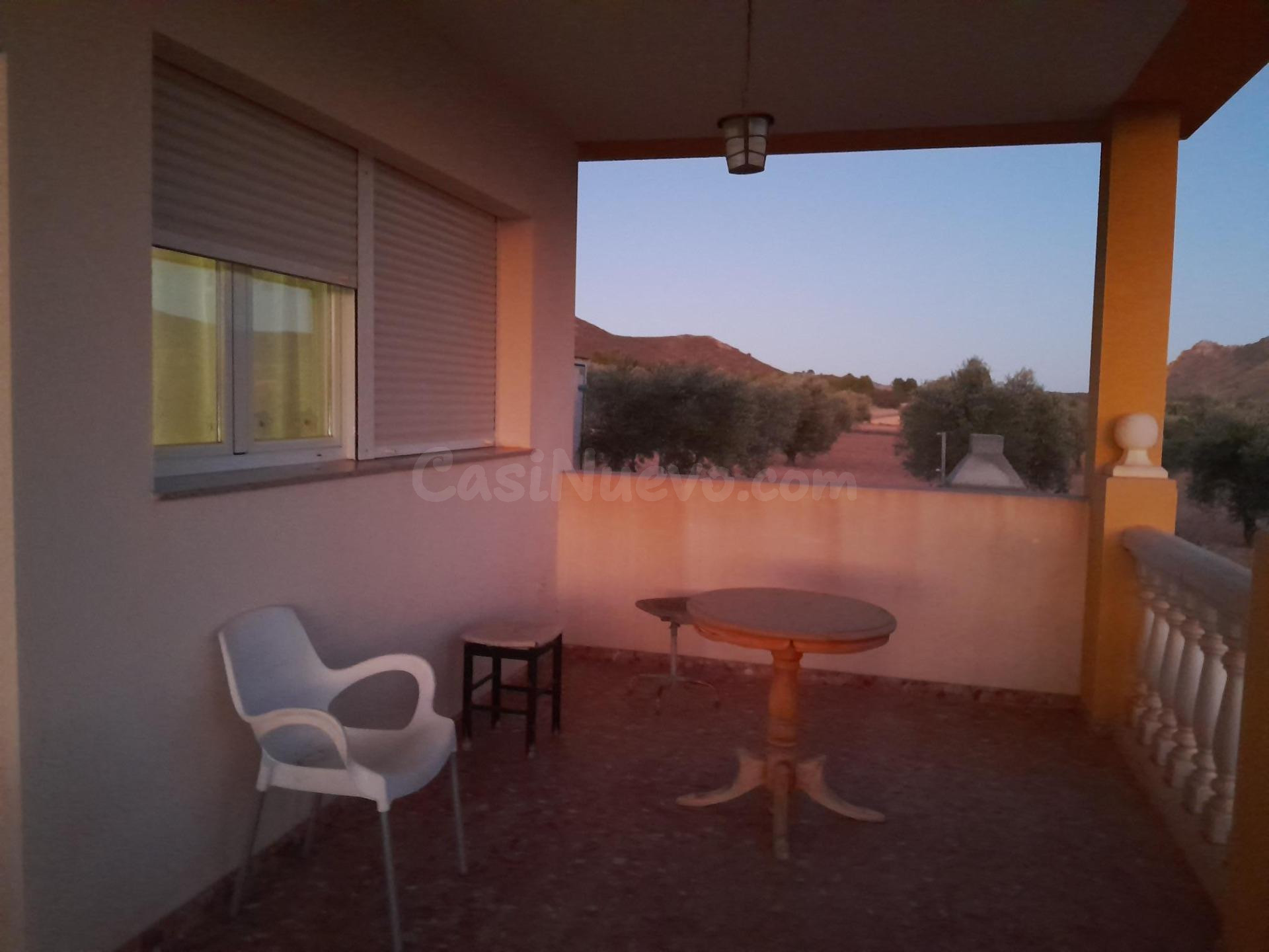 CHALET EN LA SIERRA DE SALINAS EN YECLA - foto 5