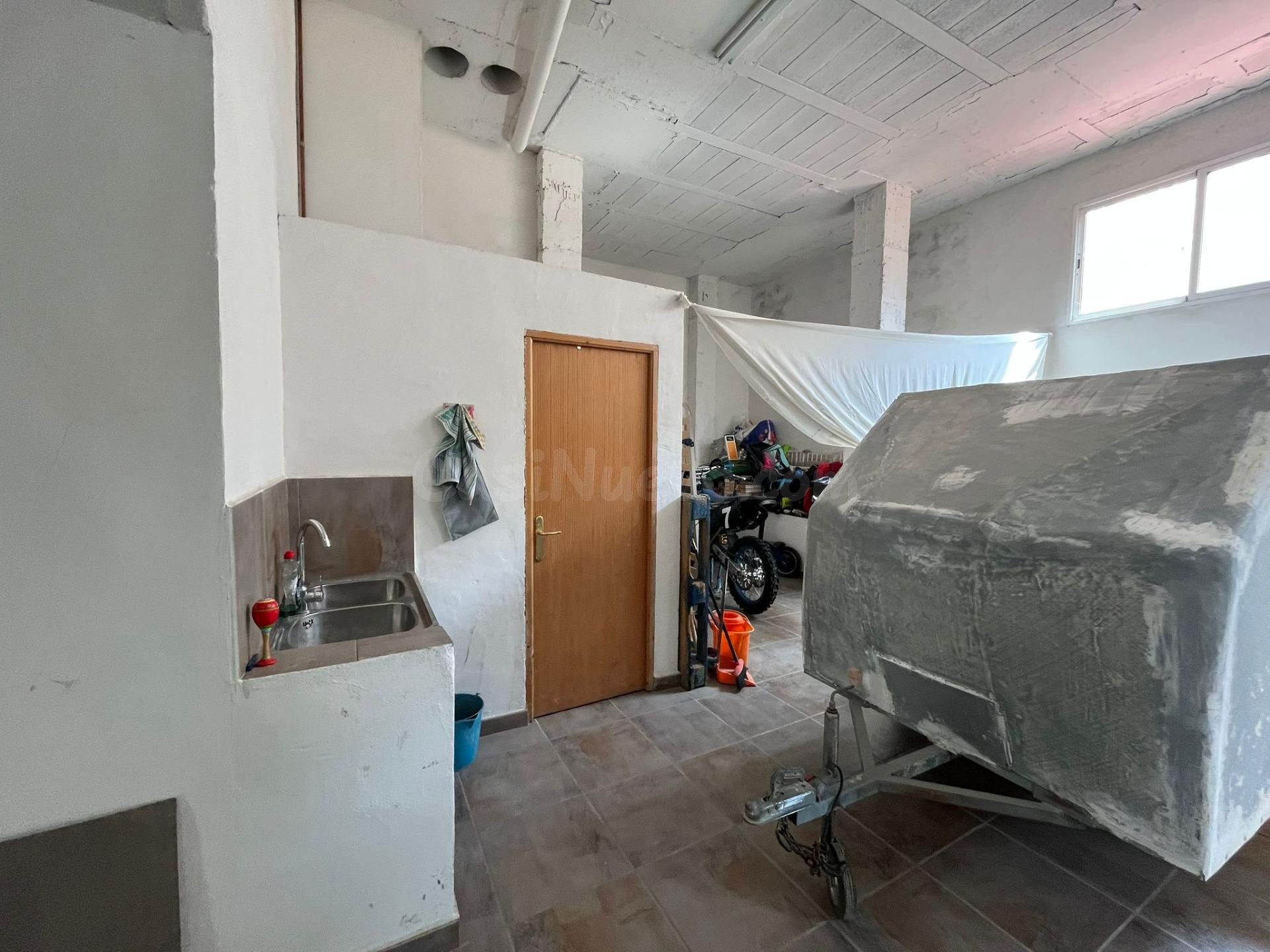 LOCAL COMERCIAL CENTRICO EN ALMANSA - foto 4