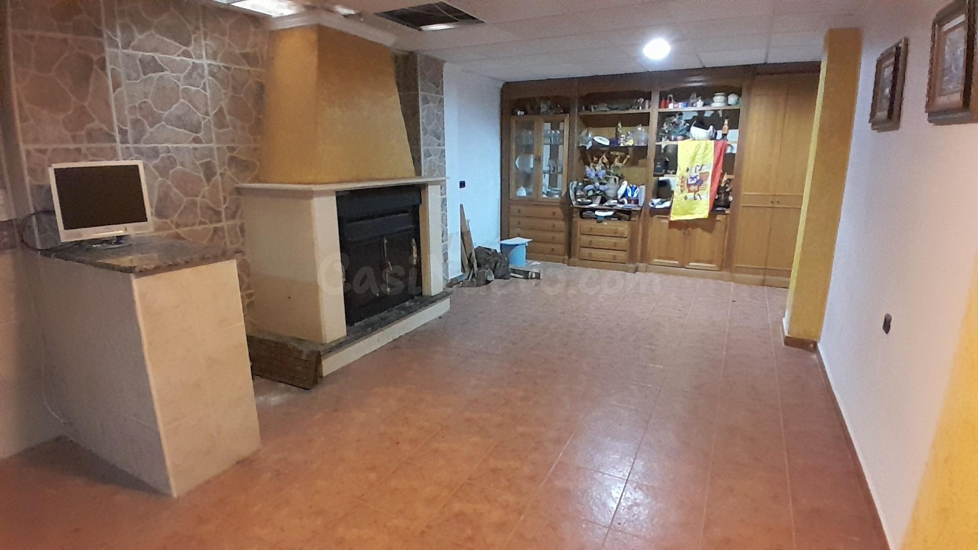 CASA DUPLEX EN YECLA