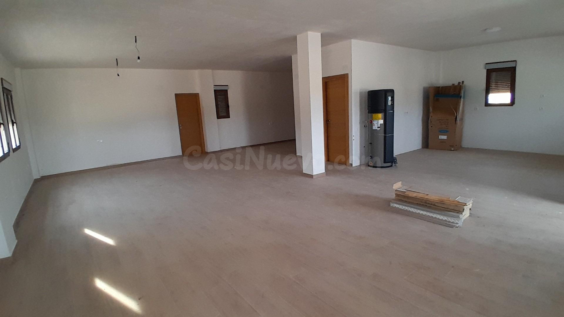 CHALET INDEPENDIENTE A ESTRENAR  EN YECLA - foto 3