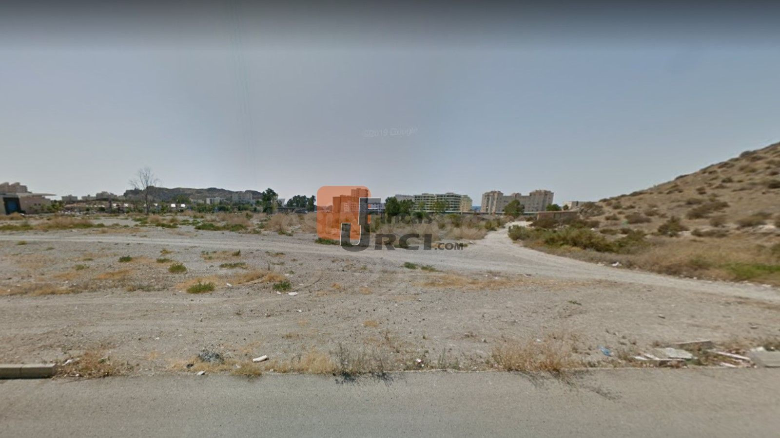 Parcela en venta - Los Jardines