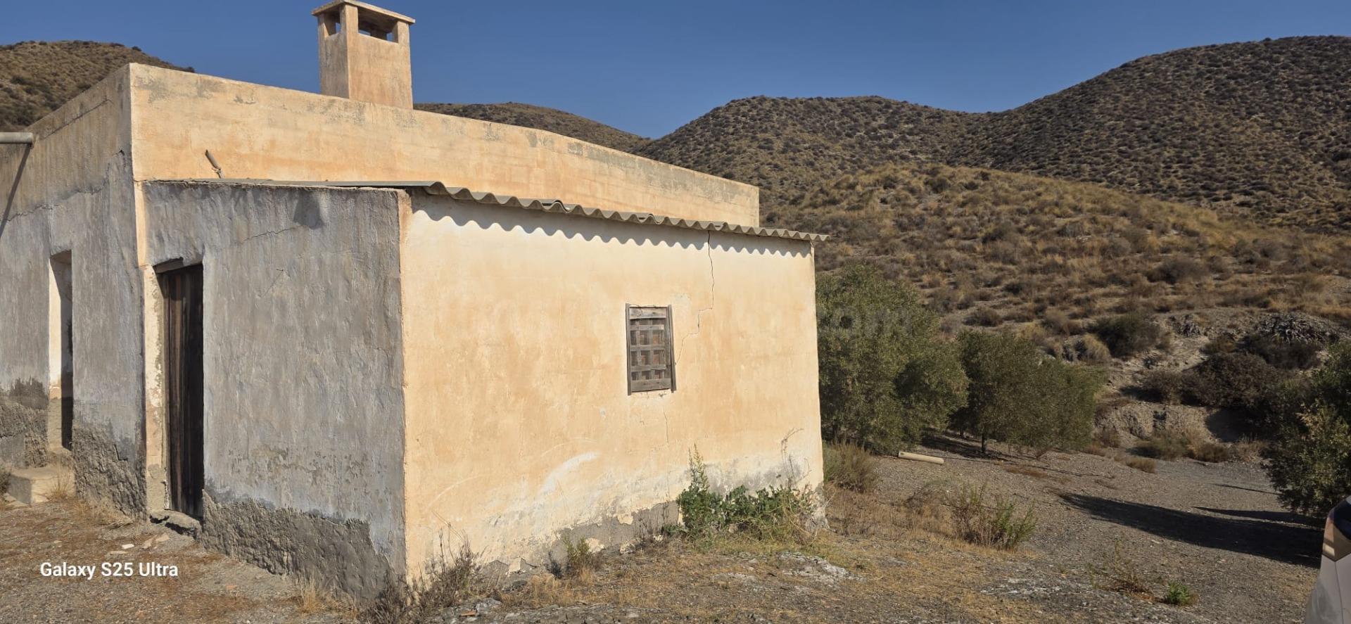 Encantadora Casa de Campo en Águilas con Amplias Vistas