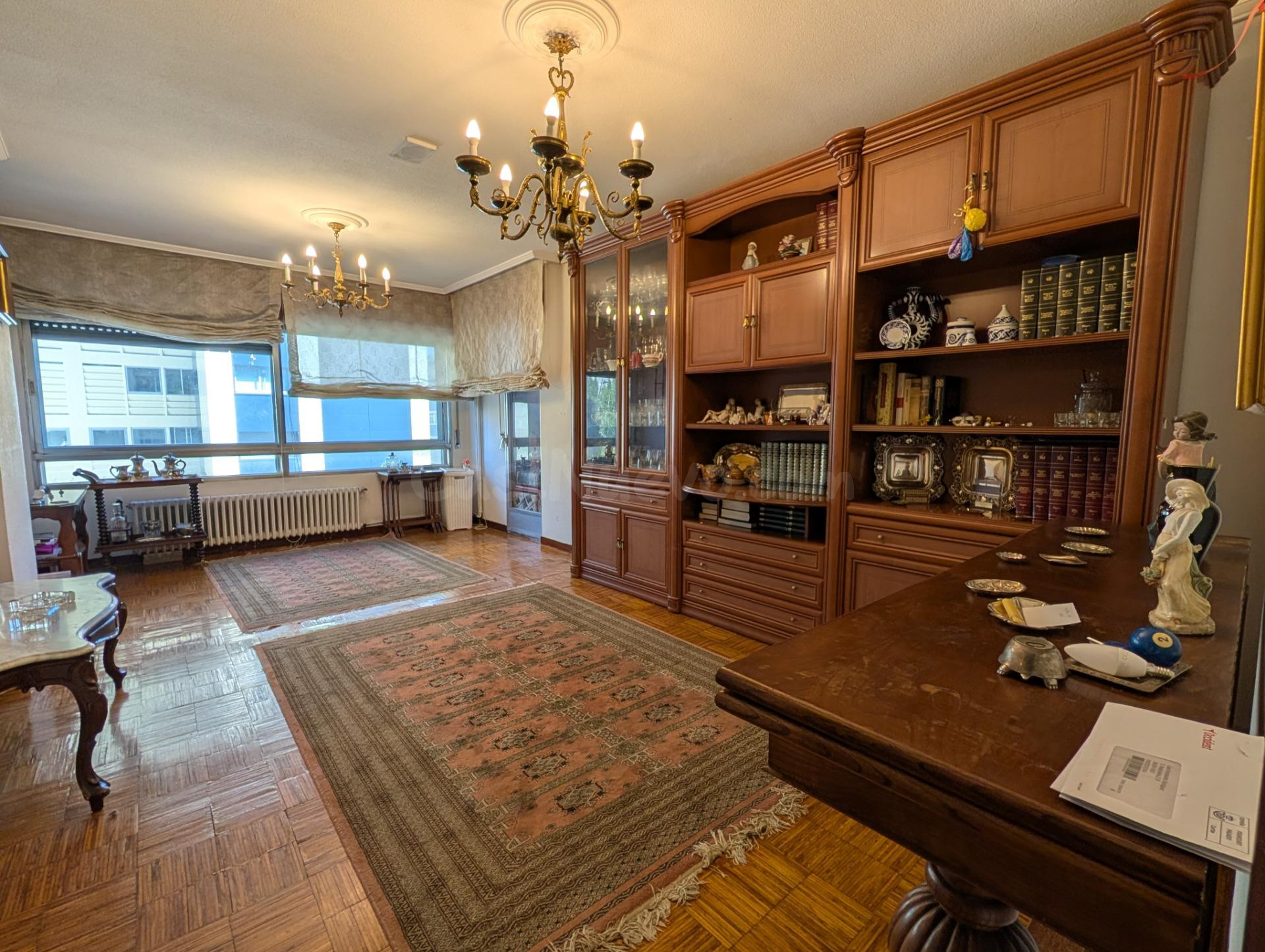 Piso de 4 habitaciones con garaje y trastero, Vigo. Ref. P473 - foto 4