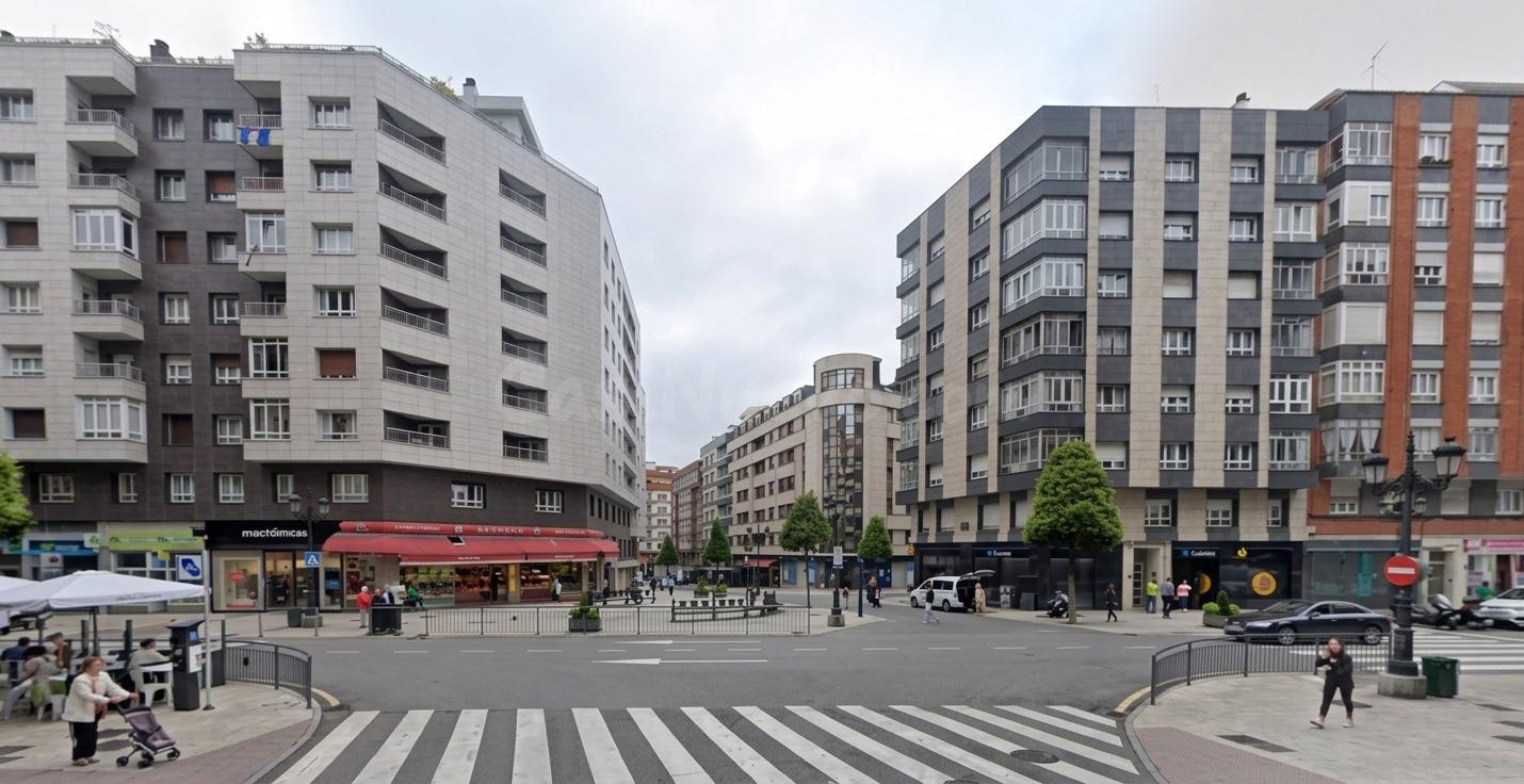 OPORTUNIDAD COMPRA: PISO 79 m2, 3 DORMITORIOS. MASIP PEATONAL. OVIEDO.