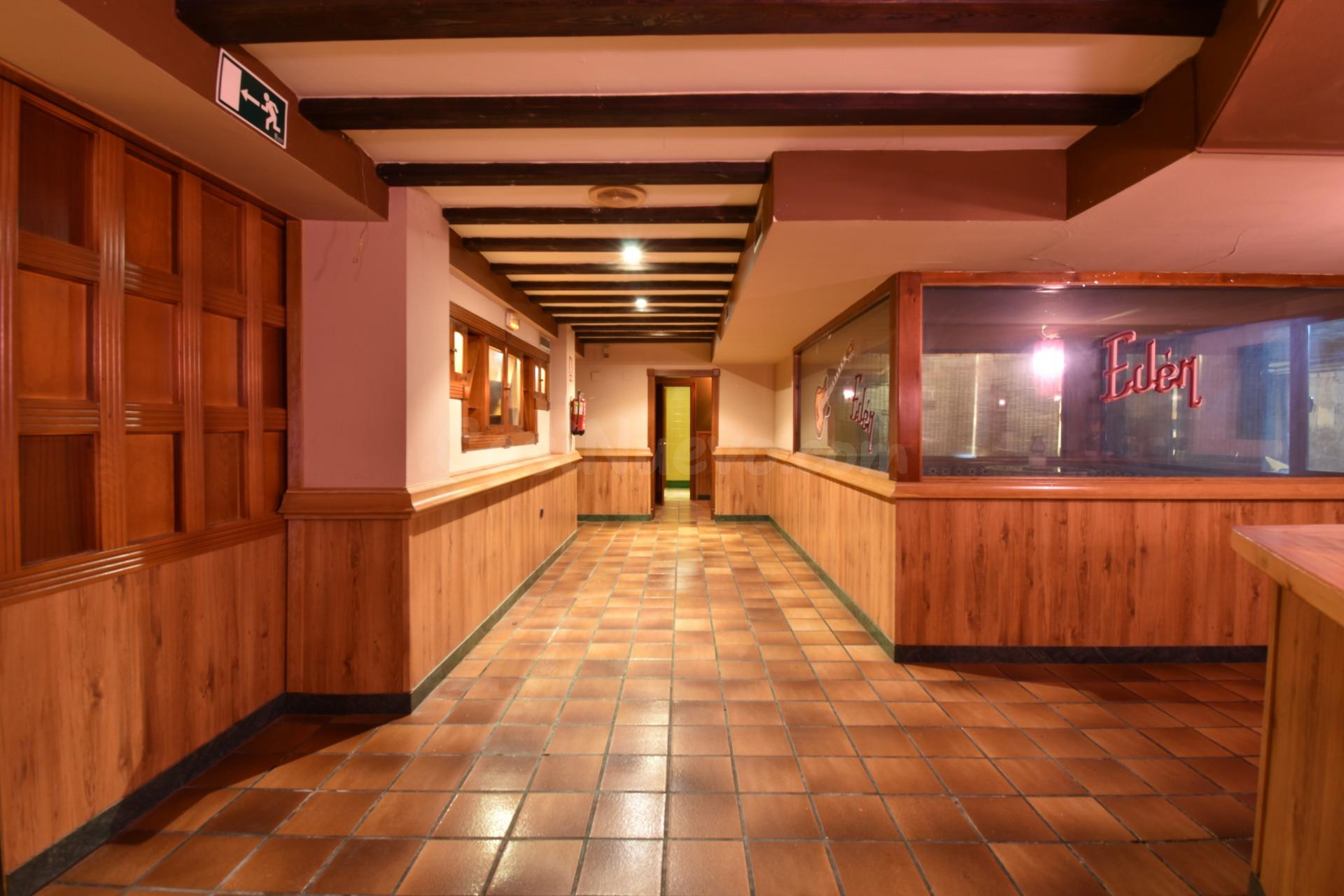 Se vende increíble oportunidad de negocio en la mejor zona d - foto 4