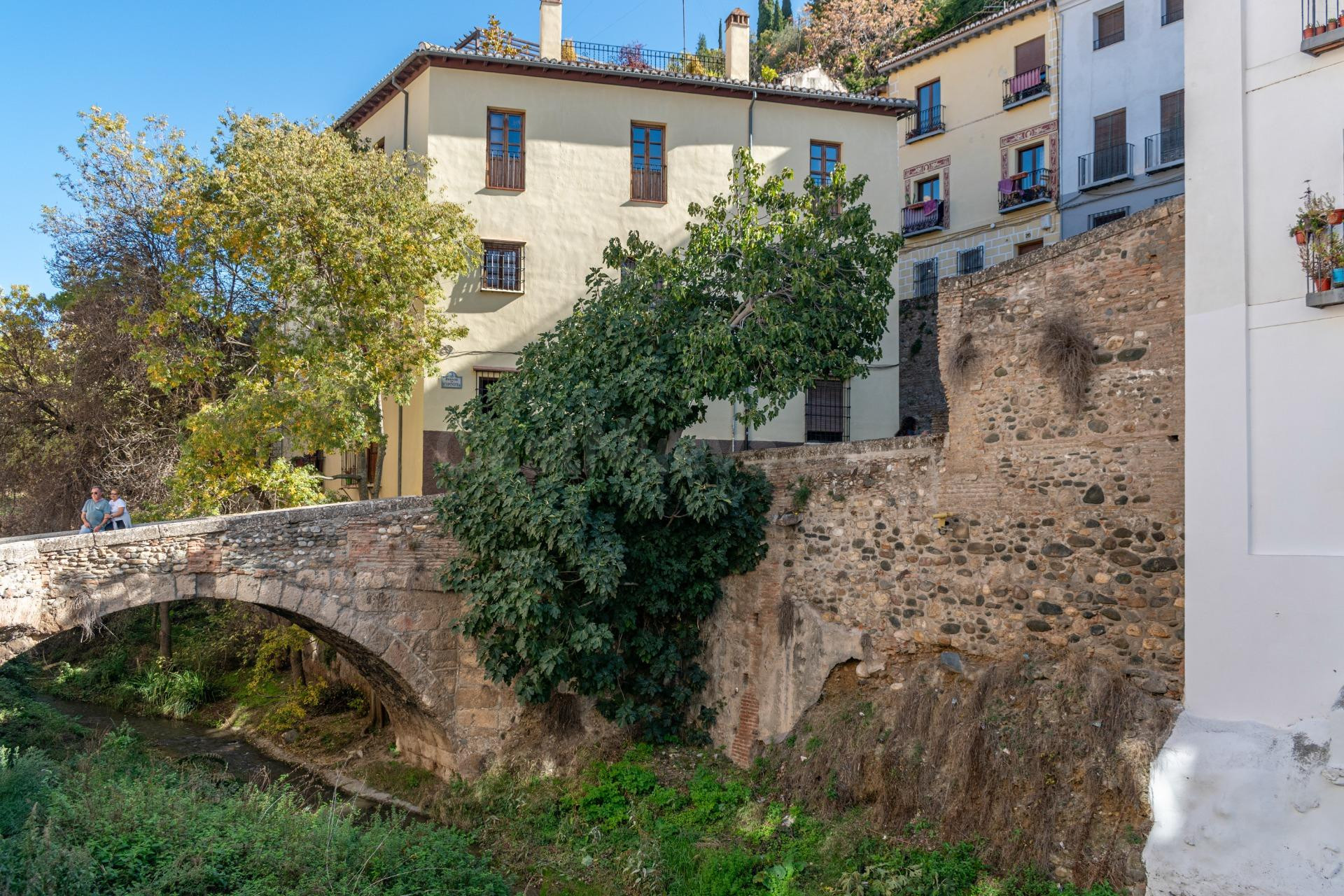 Fantástico apartamento junto Paseo de los Tristes con licencia turística en vigor