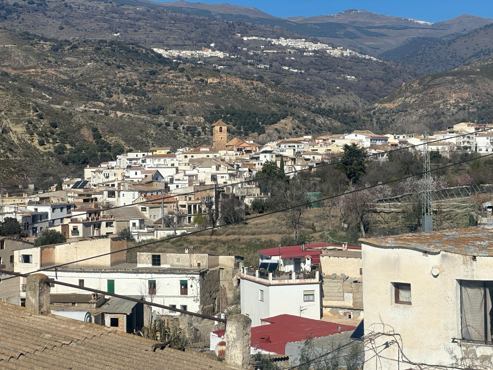 VENTA DE CASA DE PUEBLO EN ALPUJARRA GRANADINA