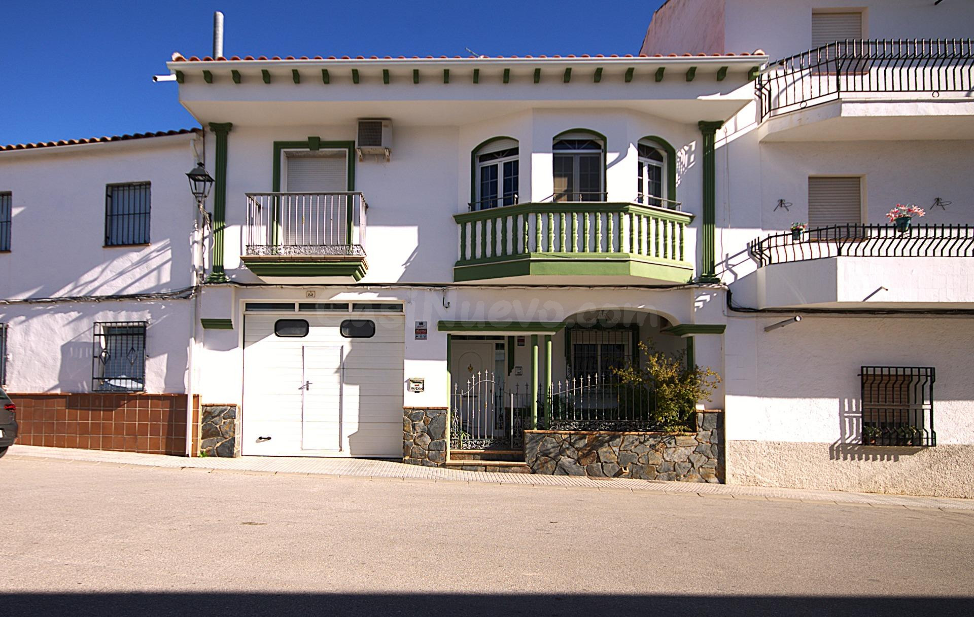 MAGNIFICO ADOSADO EN POZO ALCÓN, JAÉN - foto 2