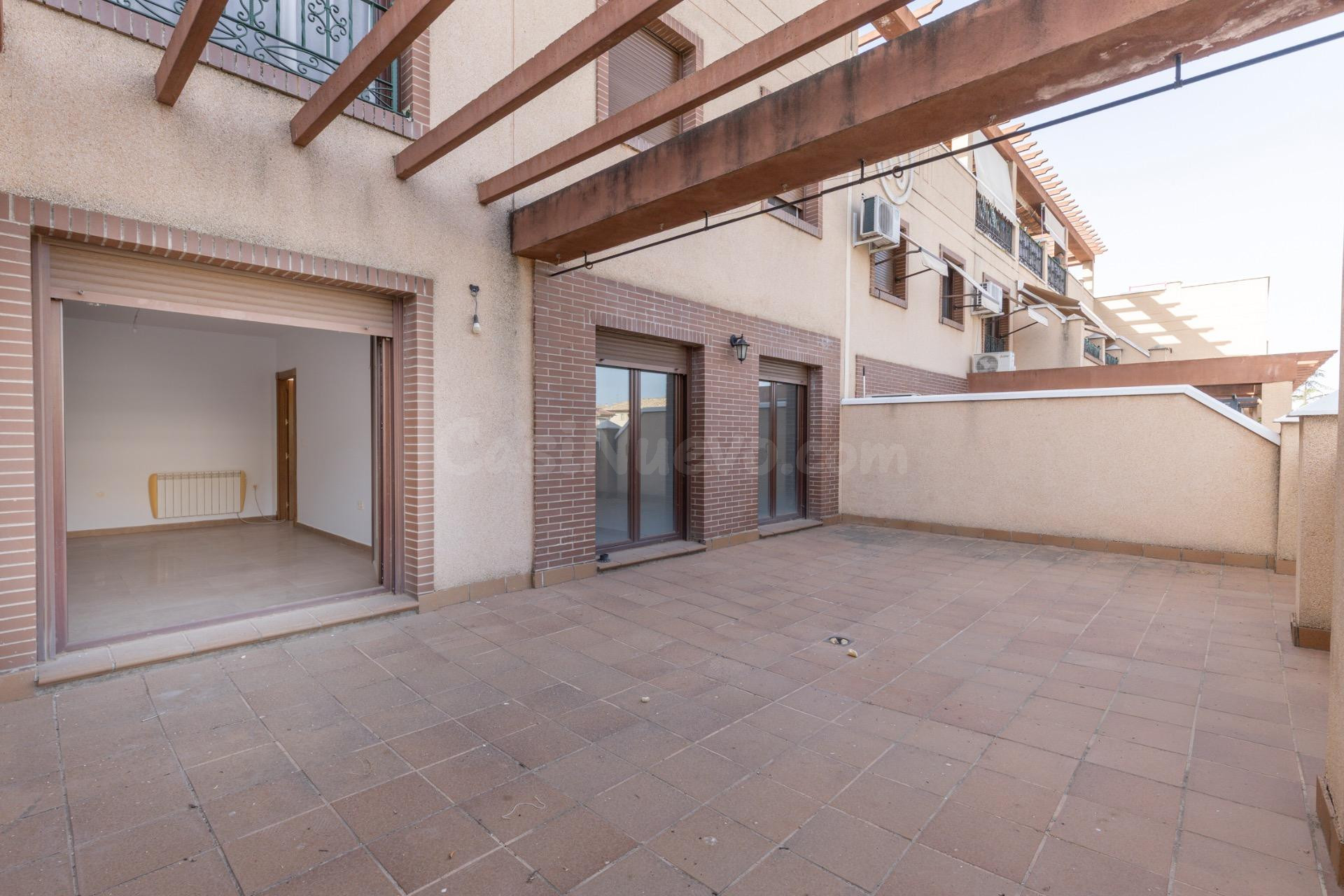 PISO CON TERRAZA EN ATARFE! - foto 4