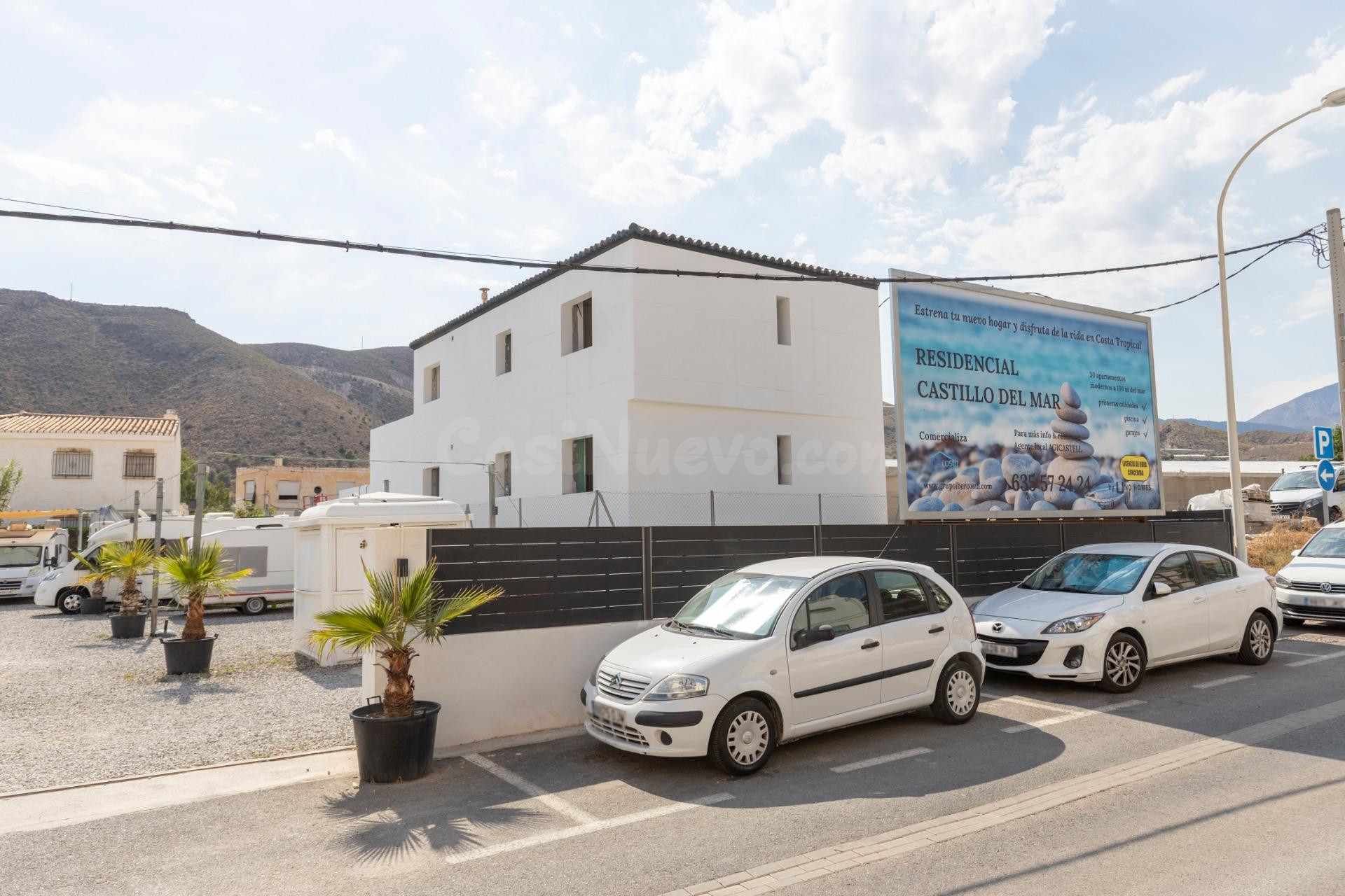 Estrena vivienda a 5 minutos de la playa en Castell de Ferro