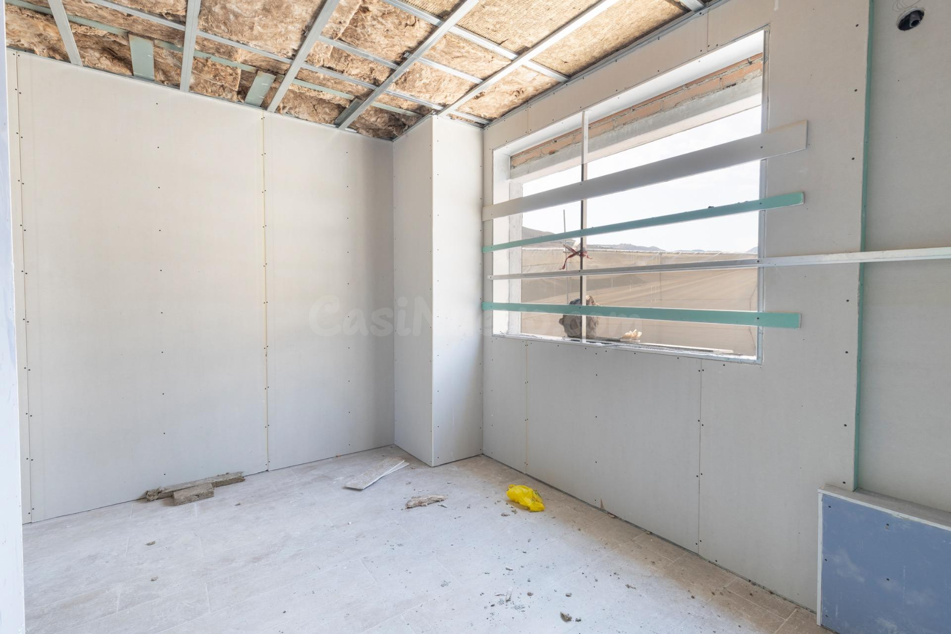 Estrena vivienda a 5 minutos de la playa en Castell de Ferro - foto 2