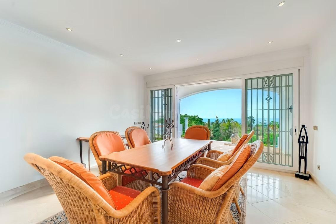 Increible villa de lujo en Marbella | CABANILLAS REAL ESTATE - foto 3