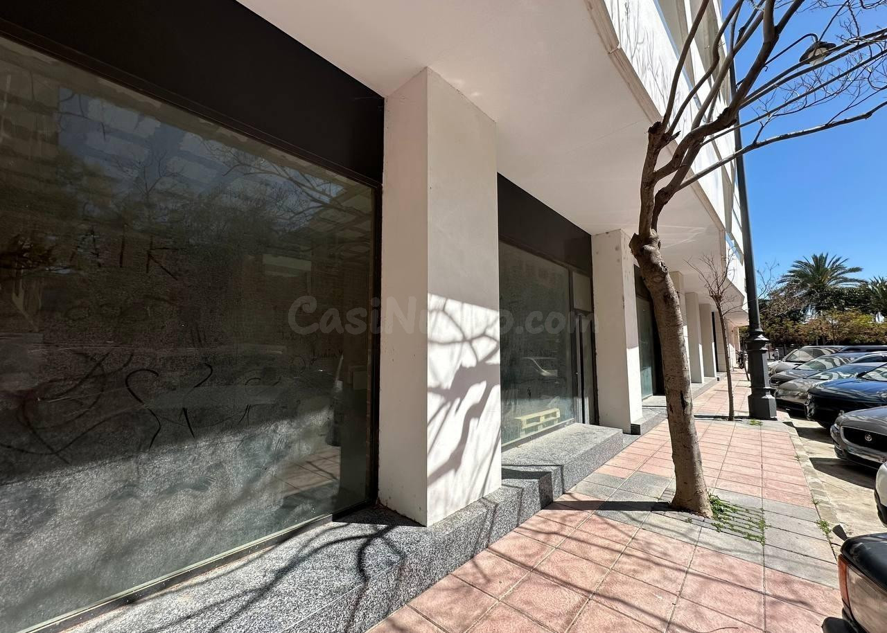 Local comercial en alquiler en Estepona | CABANILLAS REAL ES