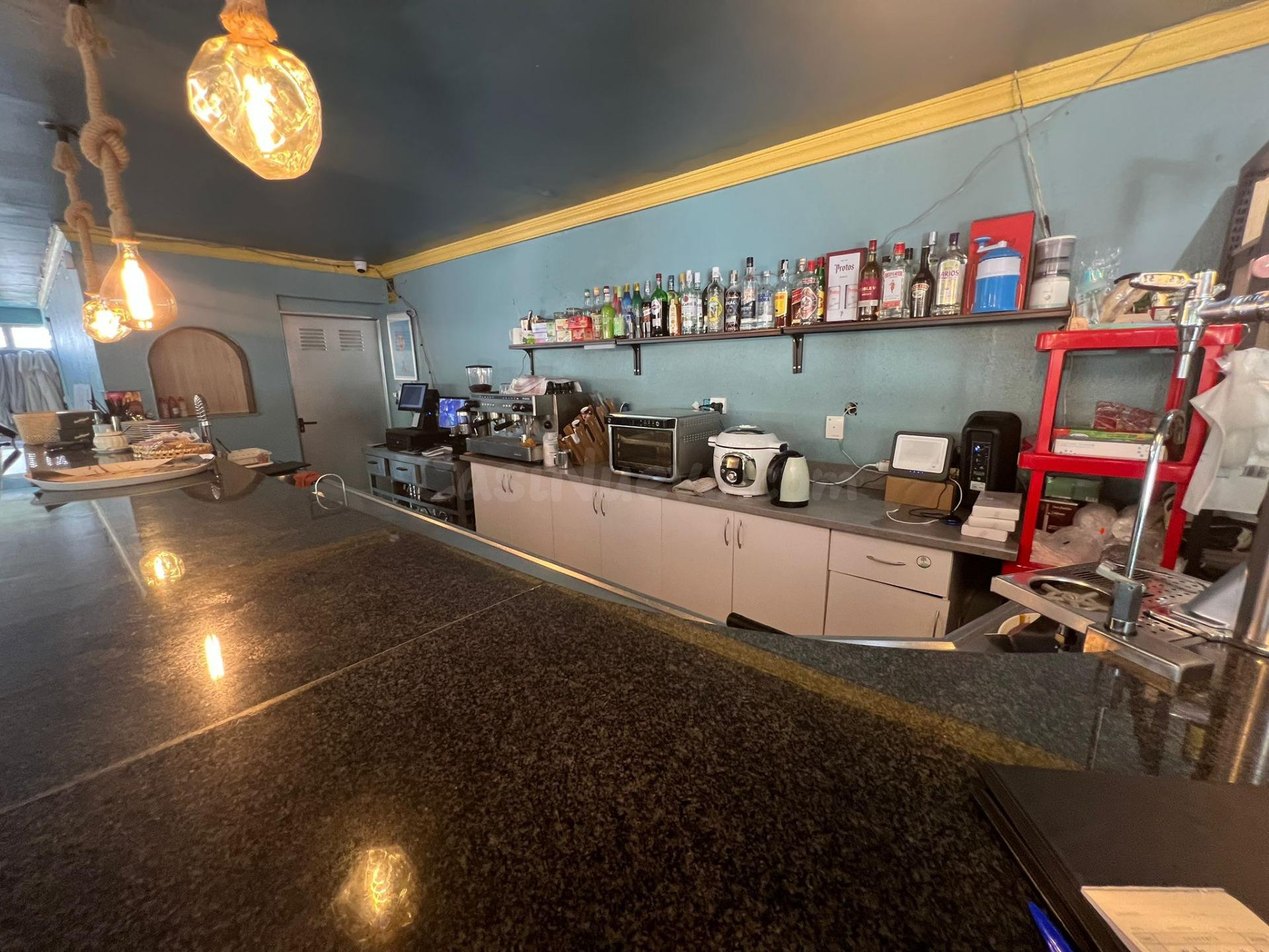 Local Comercial en venta, zona Puerto de Estepona | CABANILL - foto 5
