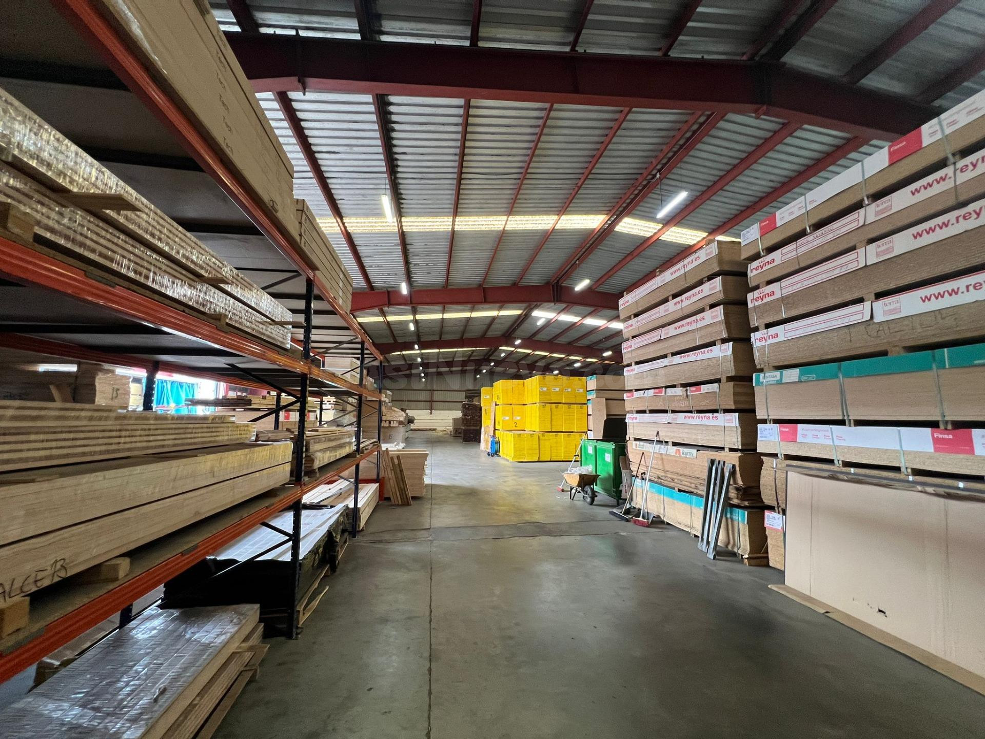 Venta de nave industrial en Estepona | CABANILLAS REAL ESTAT - foto 4