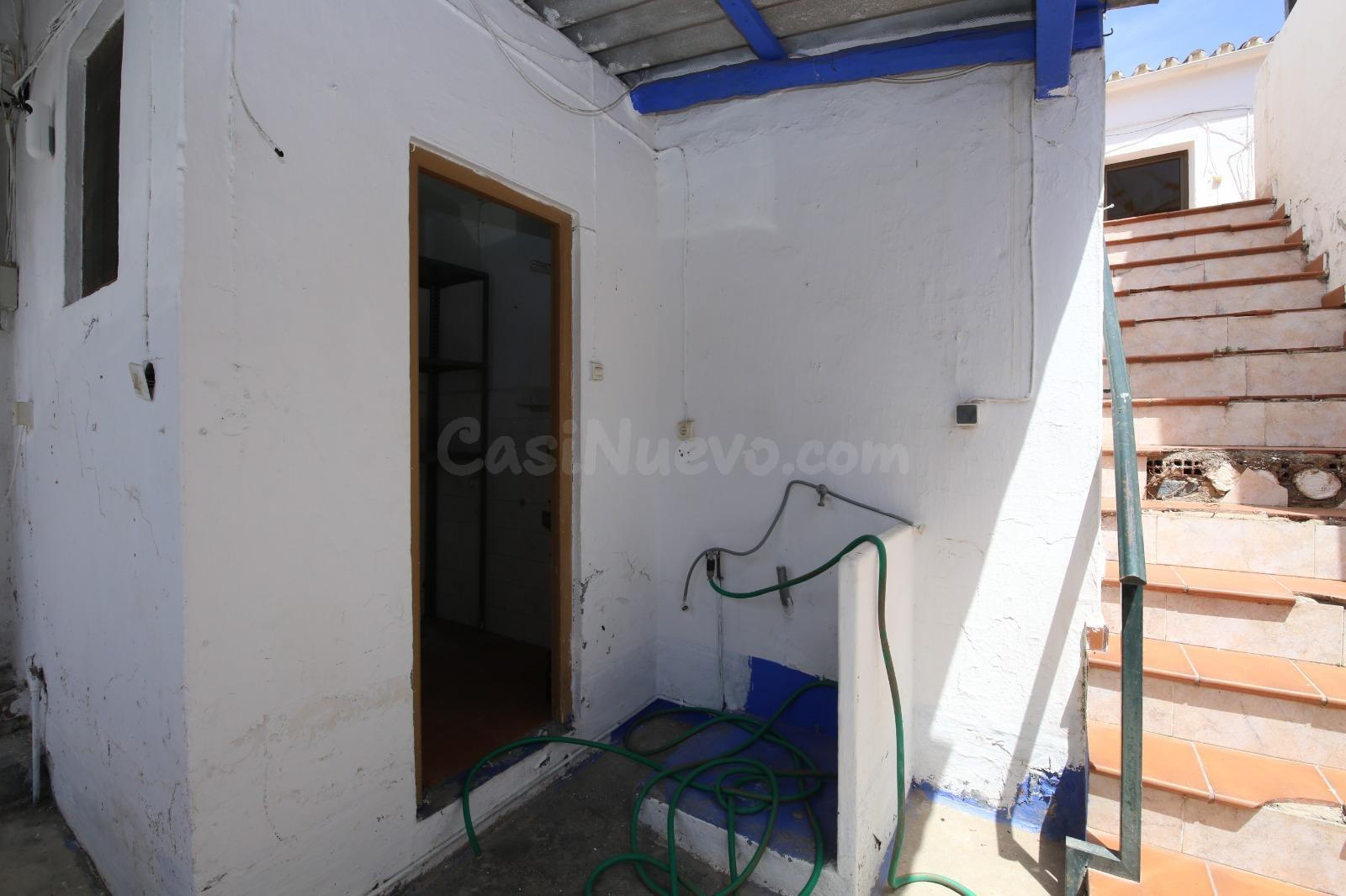 Casa de Pueblo 212m2 de 9 habitaciones con Gran Patio y Dobl - foto 4