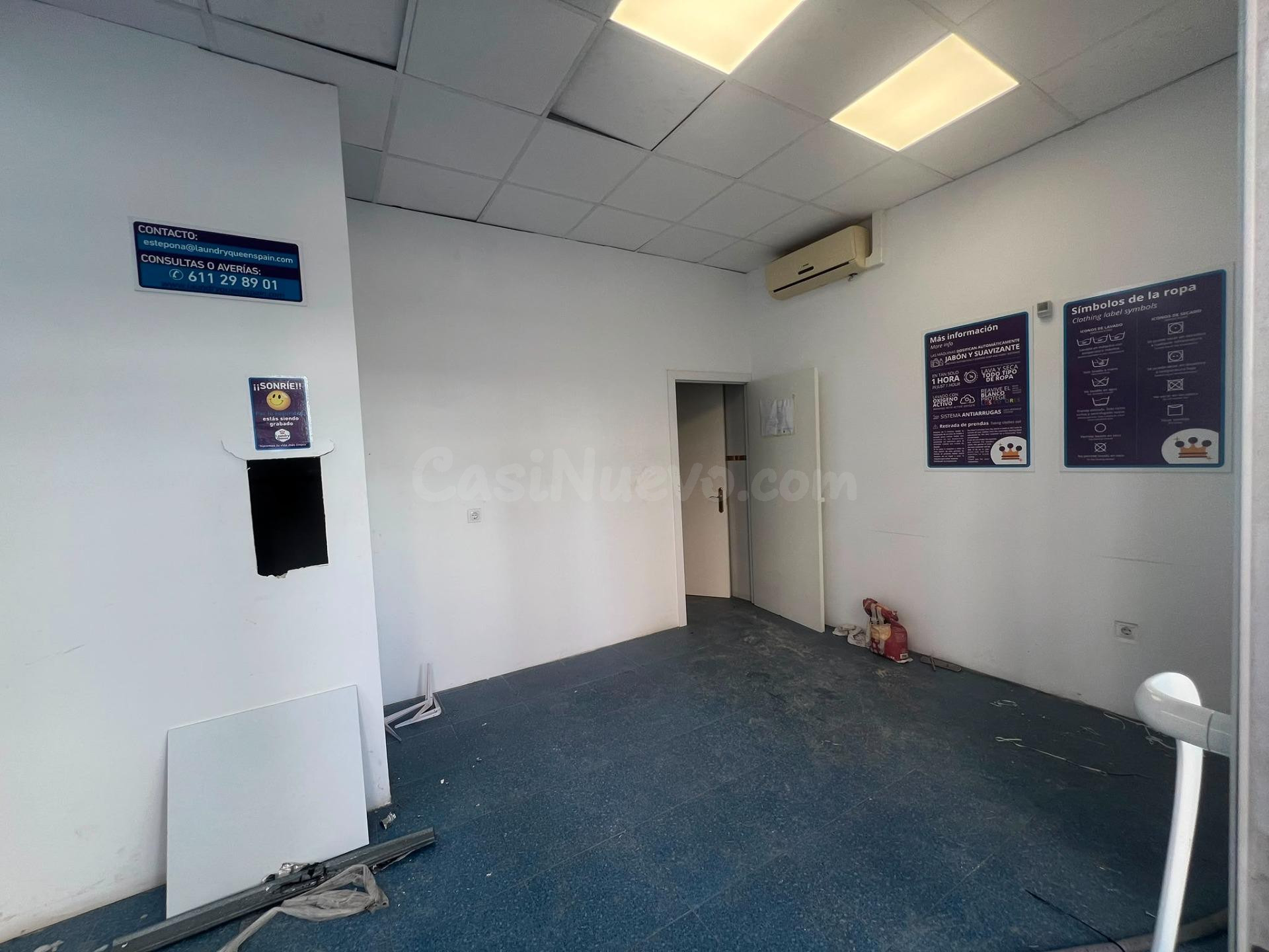 Local Comercial en zona transitada en pleno centro | CABANIL - foto 4