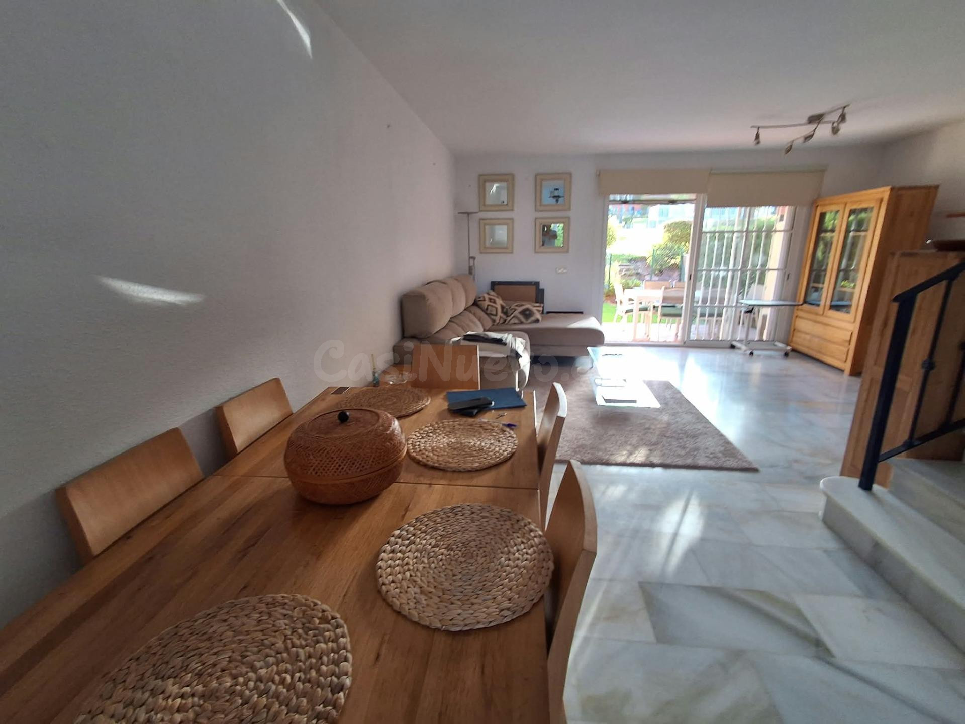 Magnífico Chalet Adosado en Alquiler de tres dormitorios en  - foto 5