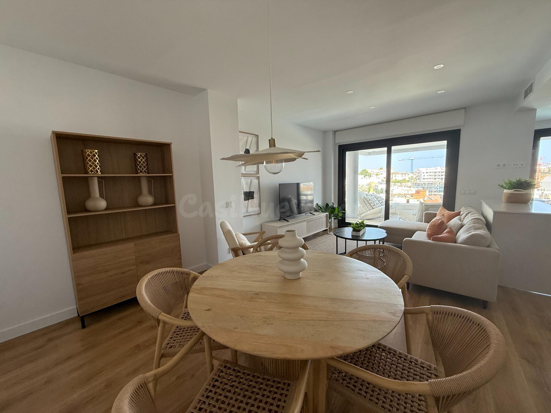 Piso de 3 dormitorios en Alquiler en Estepona | CABANILLAS R - foto 3