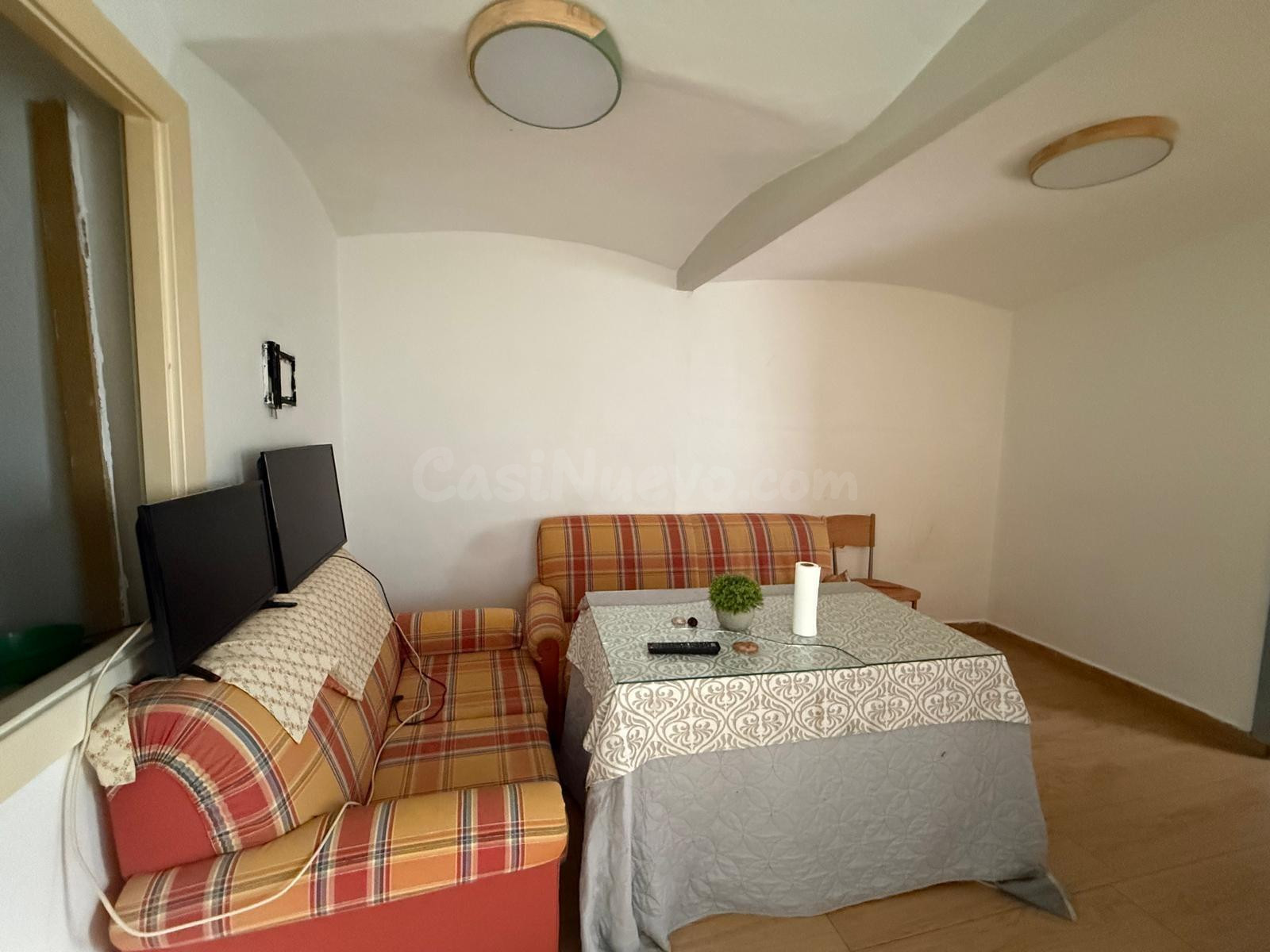 EN VENTA PISO DIVIDIDO EN DOS APARTAMENTOS