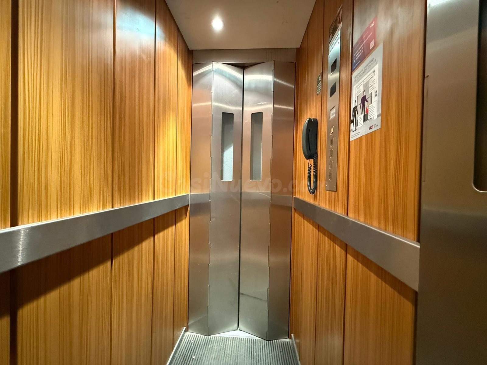 AMPLIO PISO EN PRIMERA PLANTA CON ASCENSOR A ESCASOS METROS  - foto 4