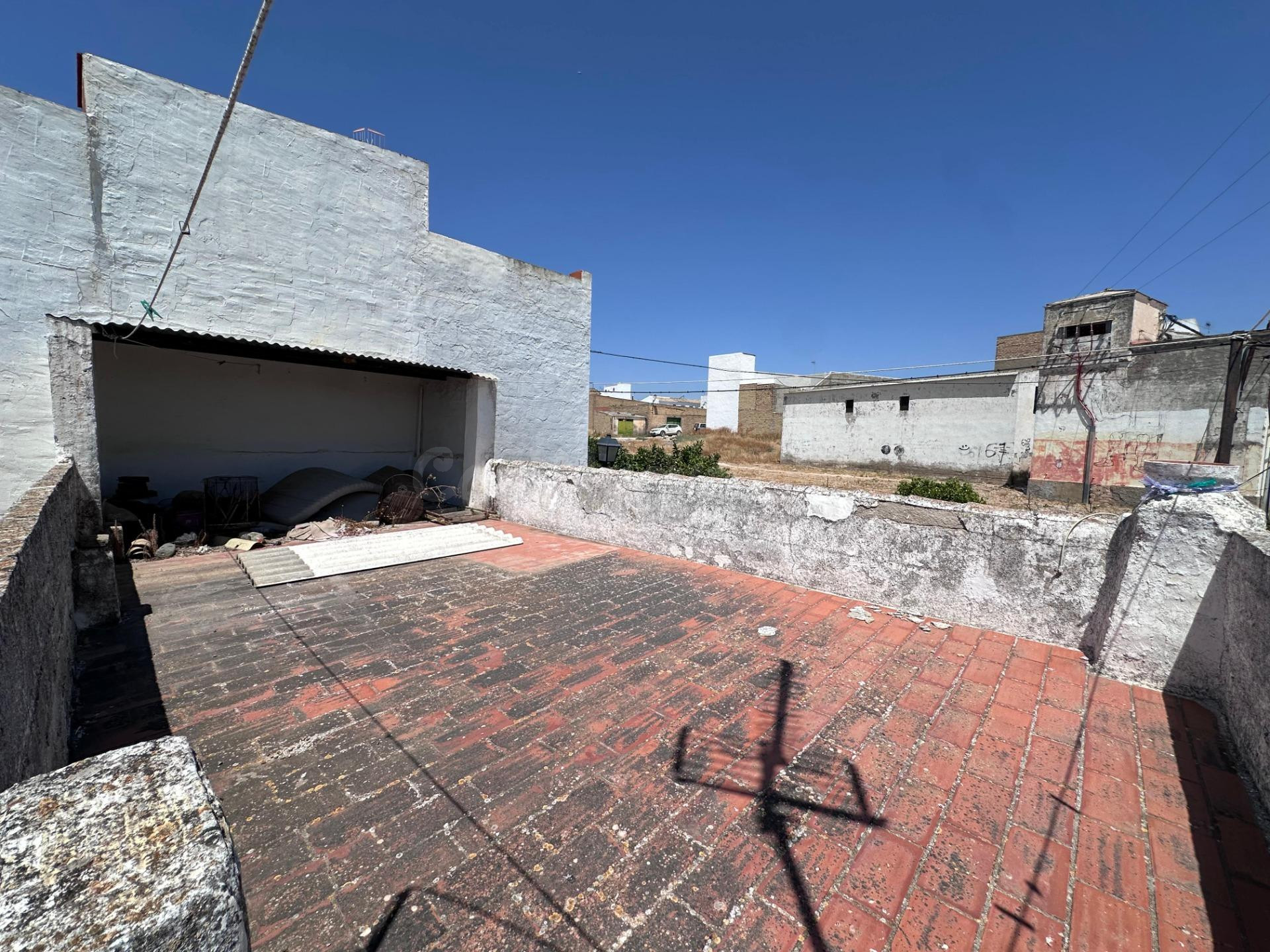 VIVIENDA PLANTA BAJA