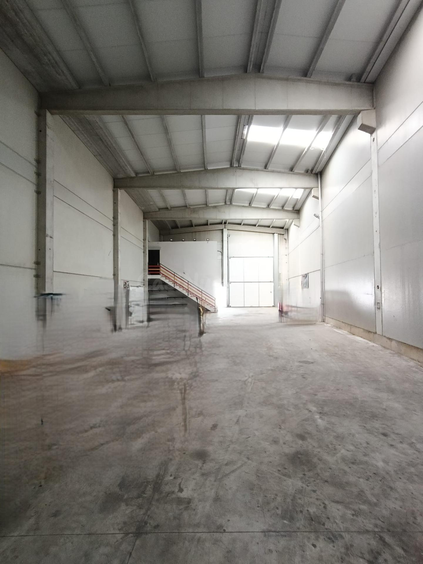 OPORTUNIDAD: NAVE INDUSTRIAL MODERNA EN ALQUILER EN POLIGONO - foto 5