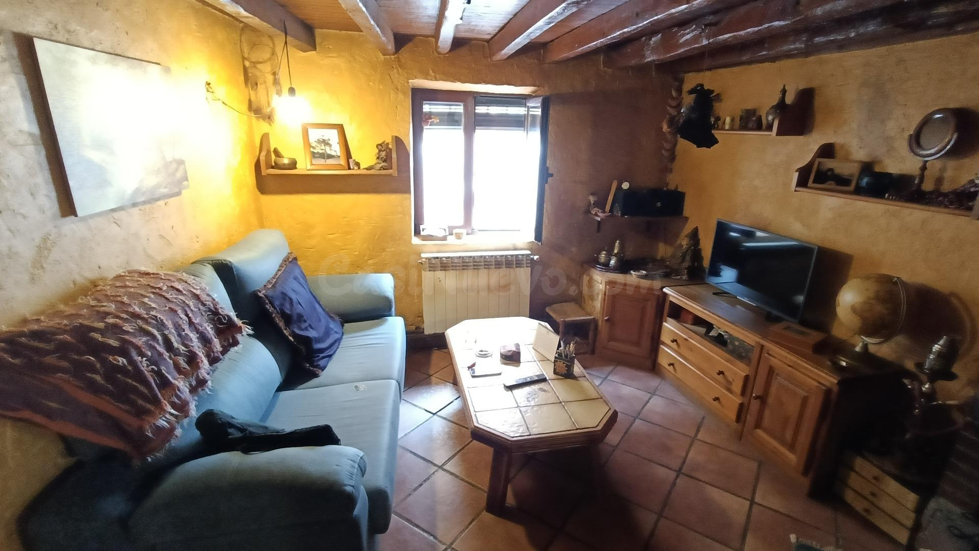 ¡Tu refugio rural a un paso de Burgos! Casa de pueblo con gr - foto 2