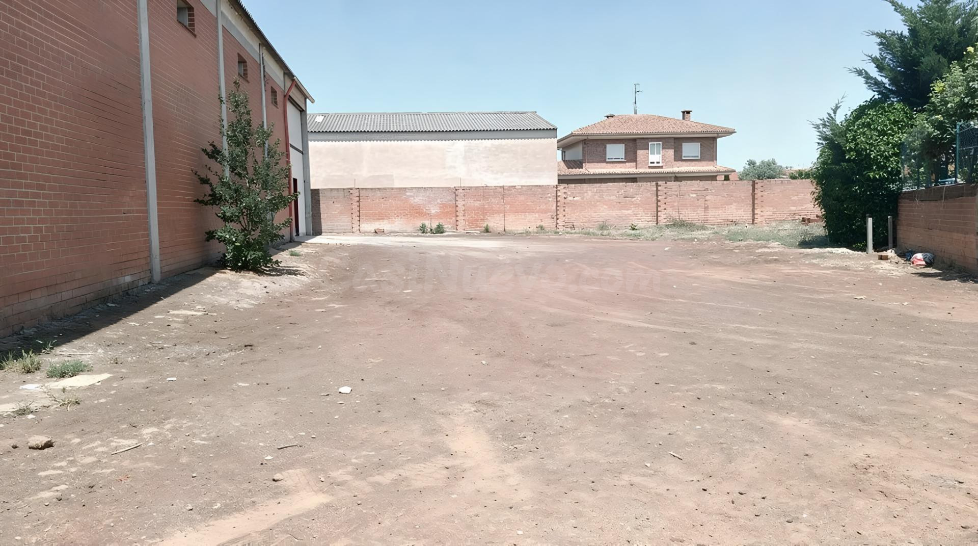 Villagonzalo, oportunidad, nave con terreno urbano. - foto 4