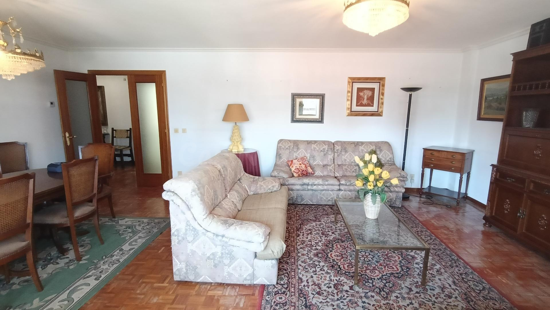 AMPLIO PISO EN ZONA HUBU - foto 4