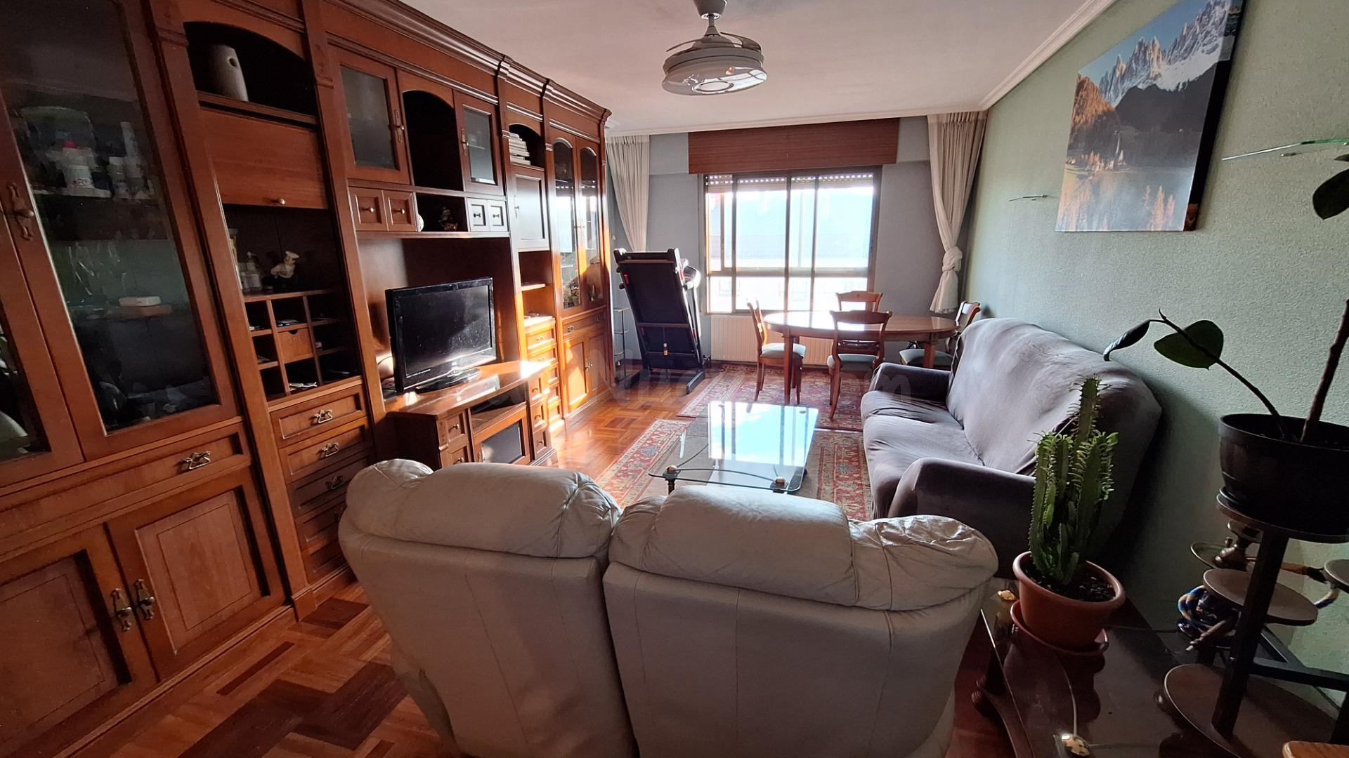 ¡Bienvenido a tu nuevo hogar! en Burgos G3