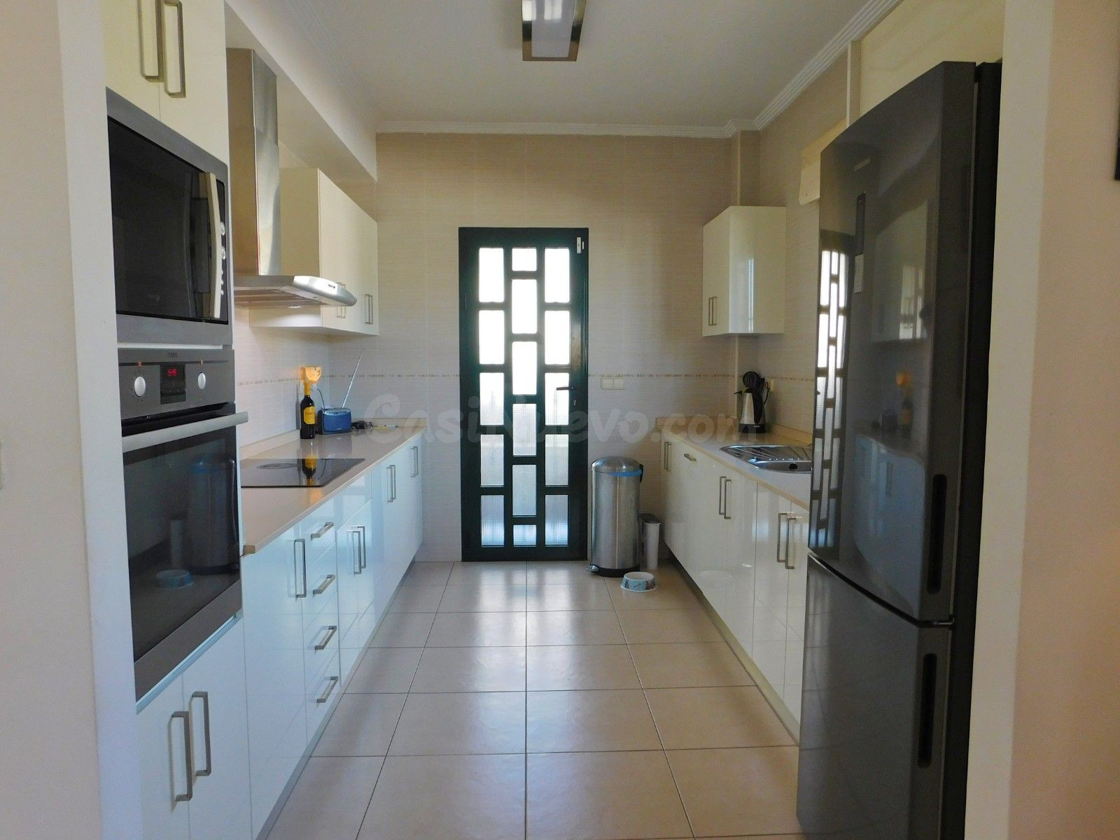Chalet 4 habitaciones 207m² en venta - Doña Pepa - foto 3