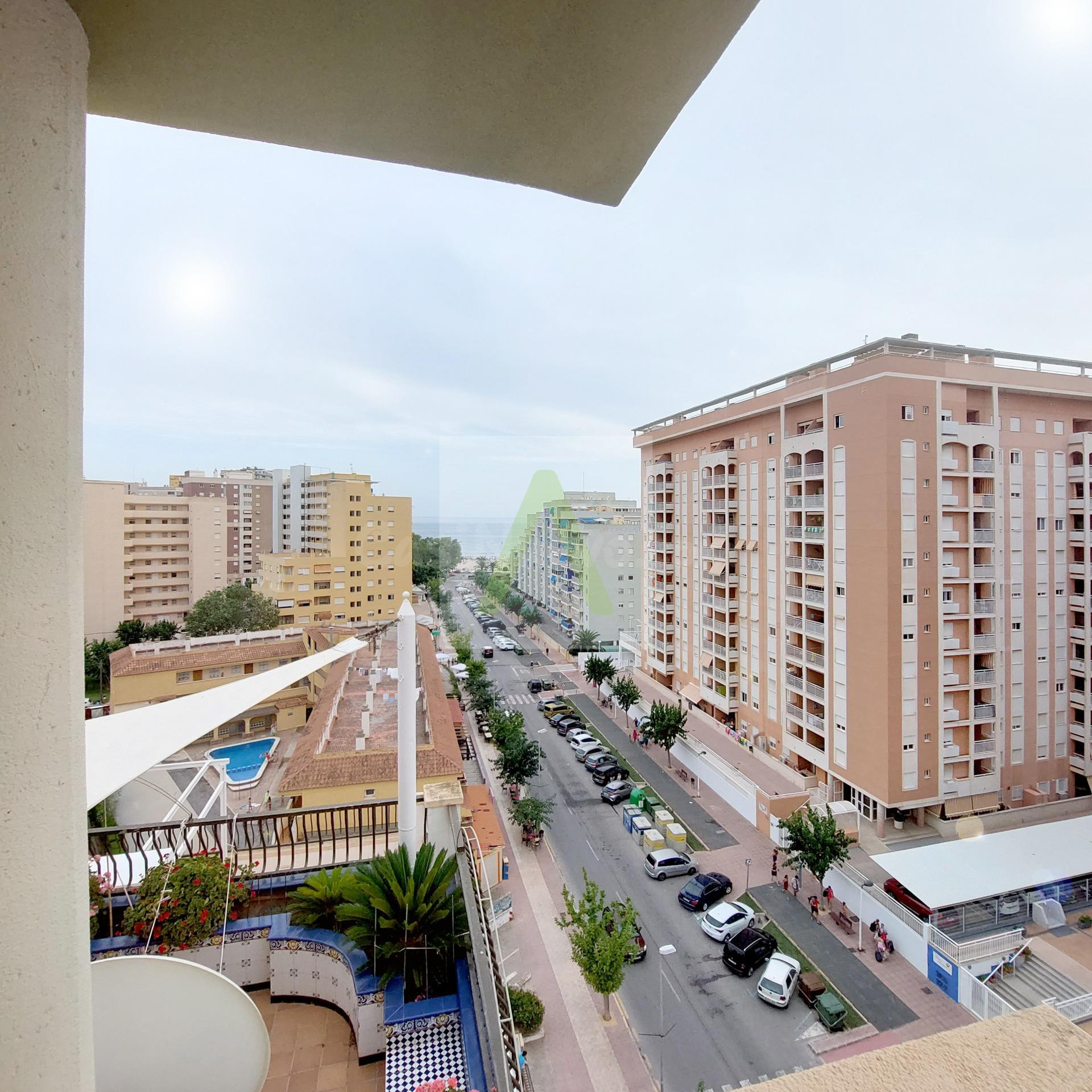 Amplio apartamento de 3 habitaciones en zona de playa La Con - foto 5