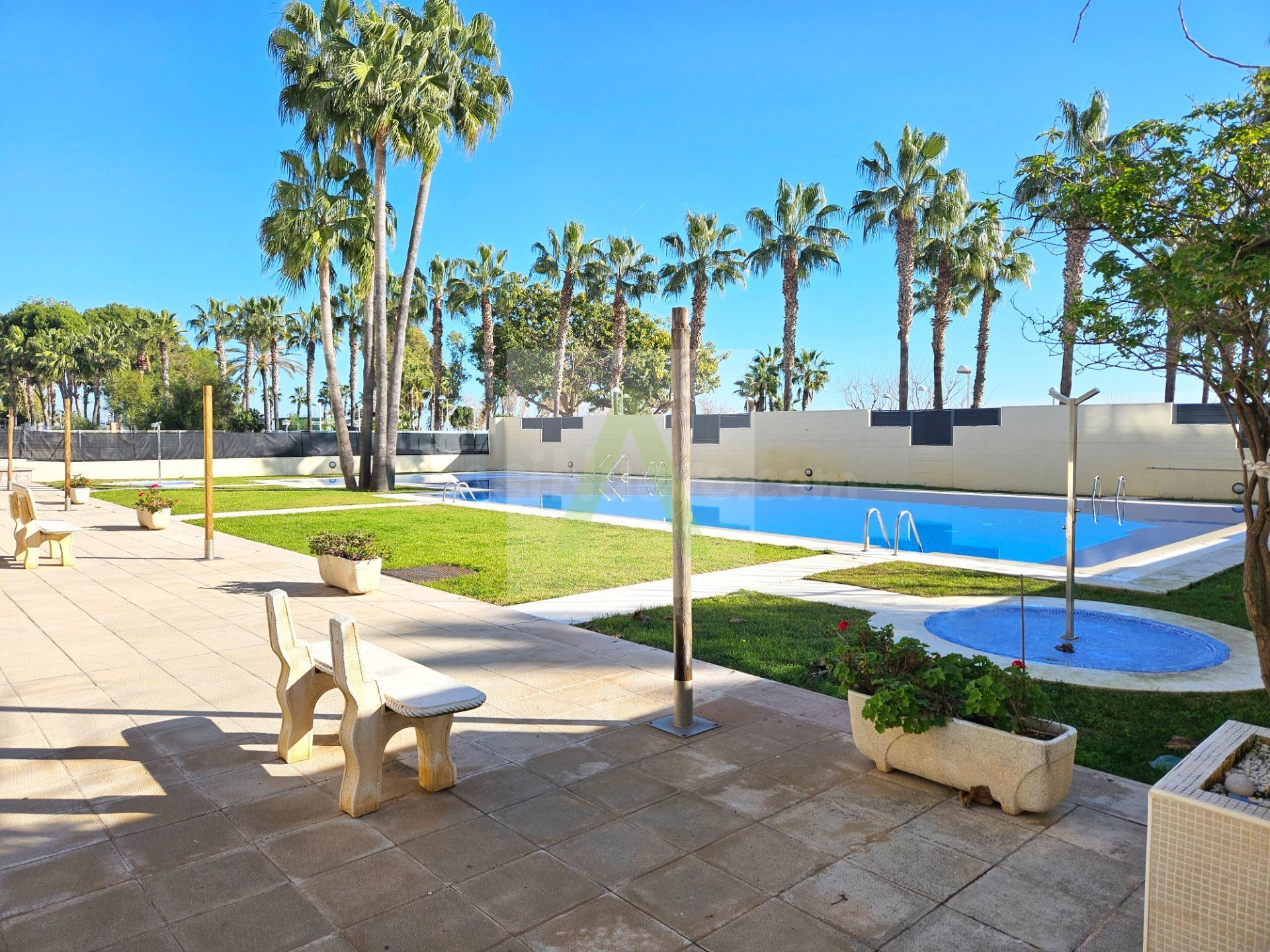 Espectacular apartamento en primera Línea de playa !! - foto 4