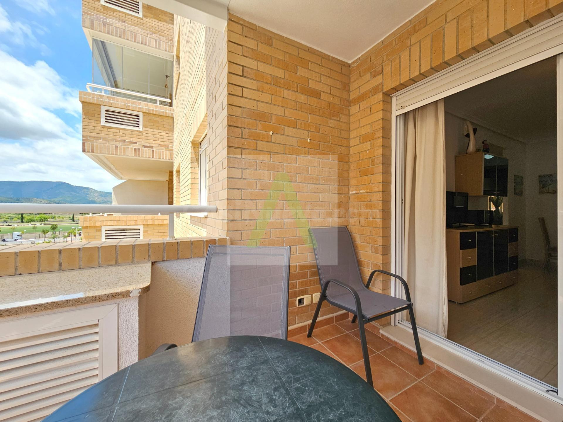 Coqueto apartamento a pocos metros de la playa - foto 5