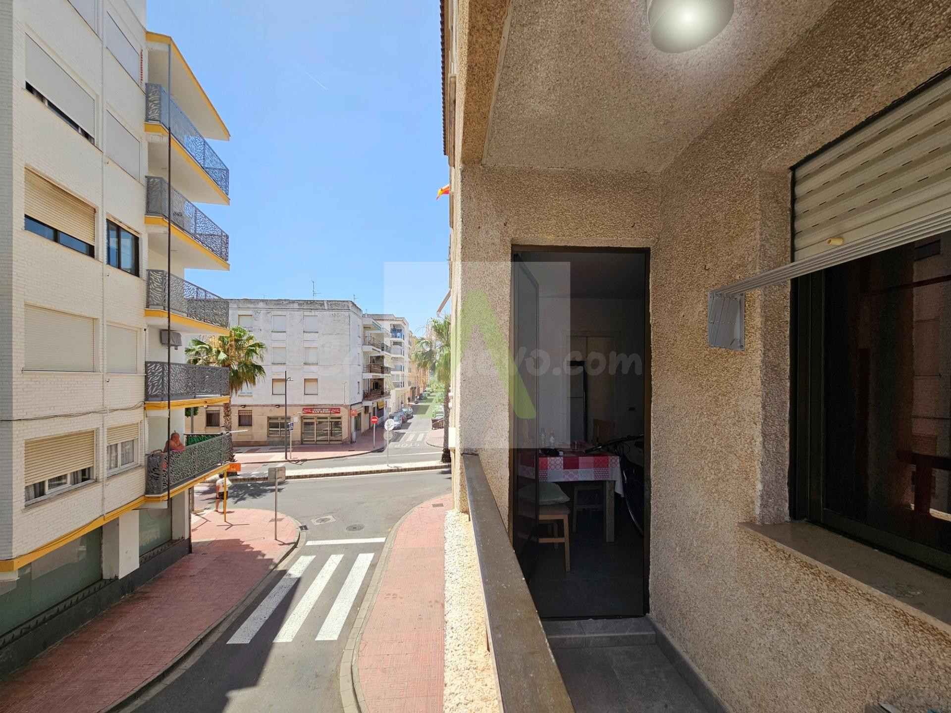 Coqueto piso en el corazón de Oropesa - foto 4