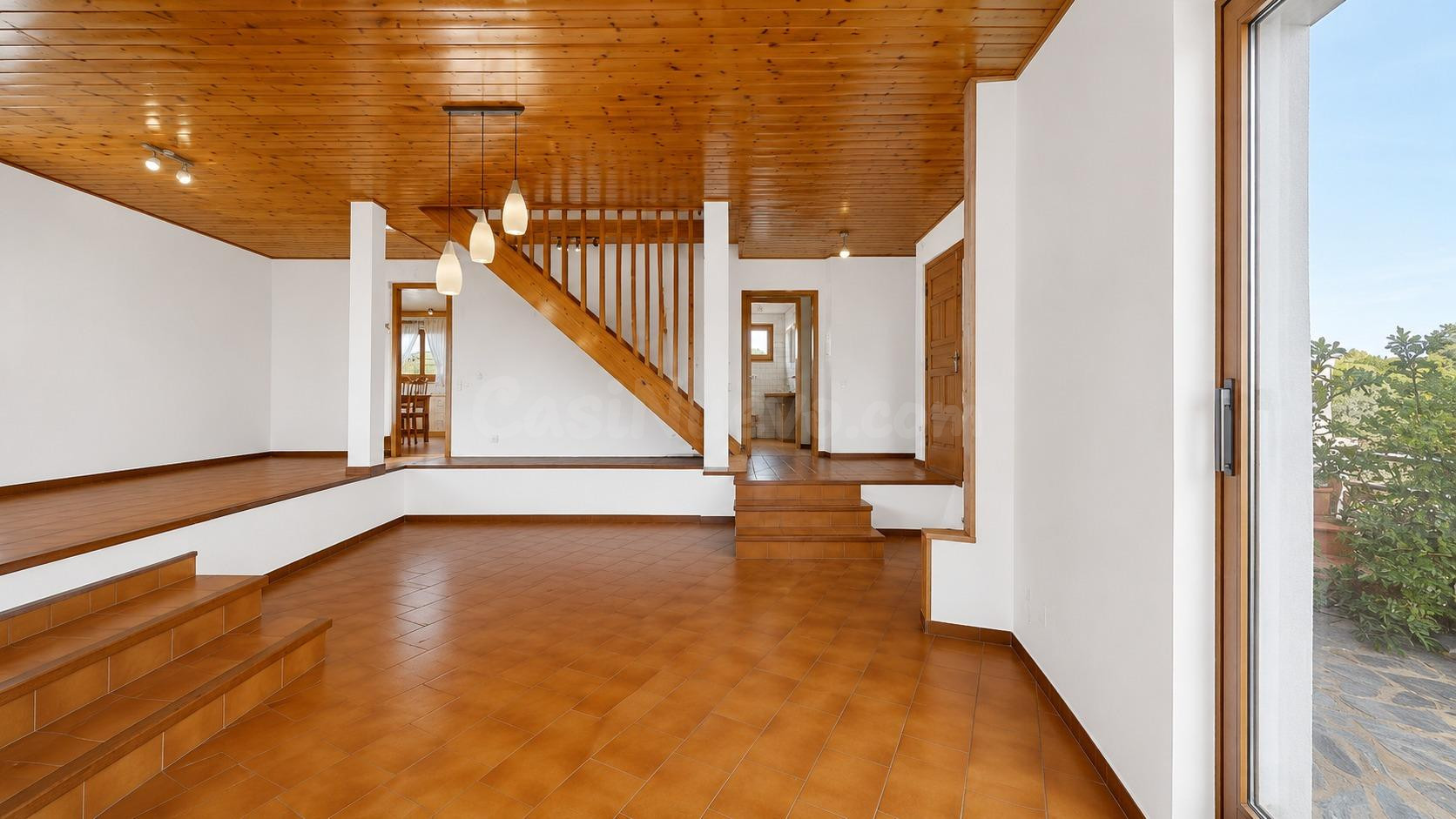En venta casa a cuatro vientos en Sentmenat – Espacio, luz, jardín y calidad de vida