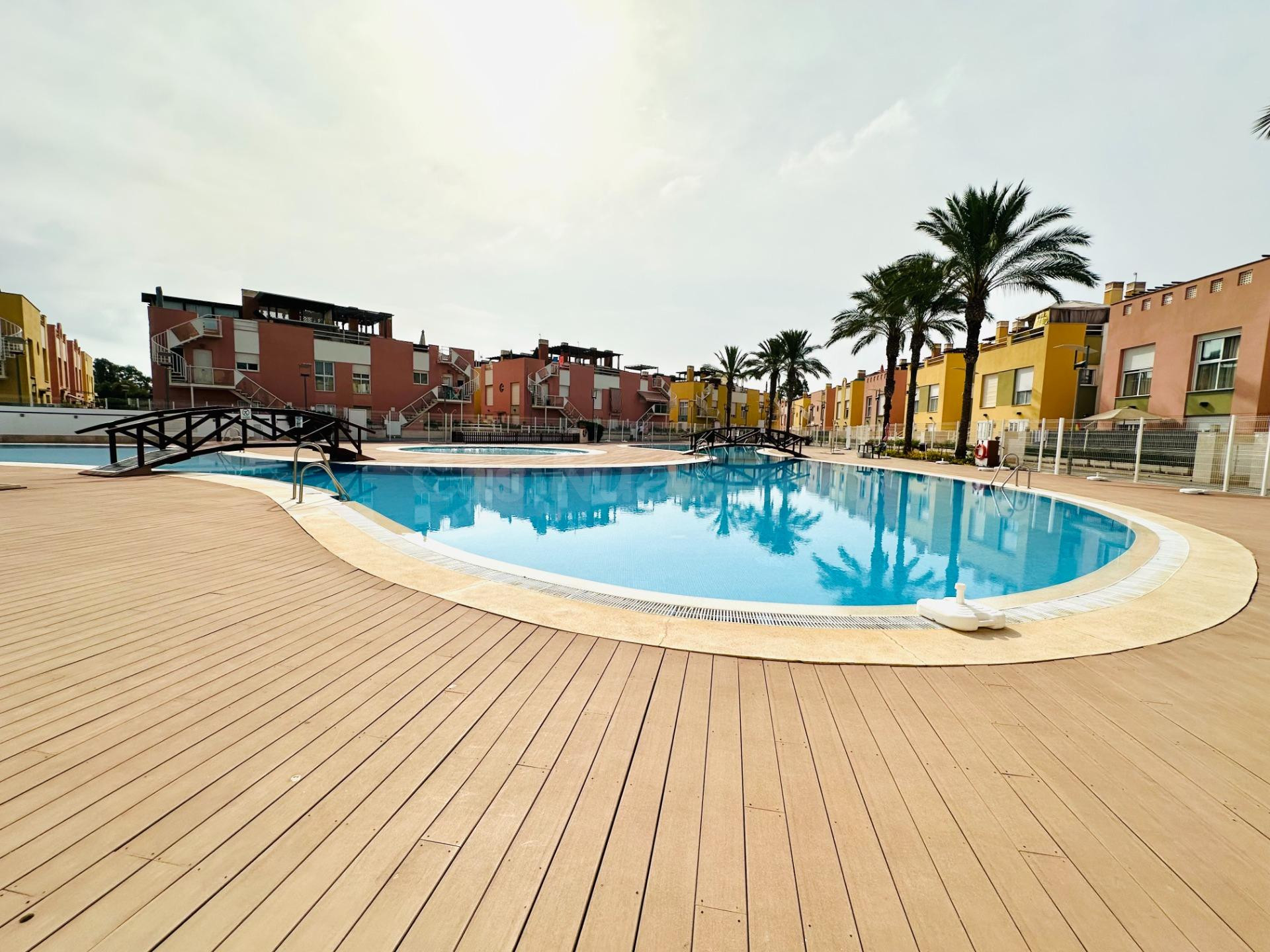 APARTAMENTO EN VERA PLAYA CON SOLÁRIUM PRIVADO Y JACUZZI! - foto 2
