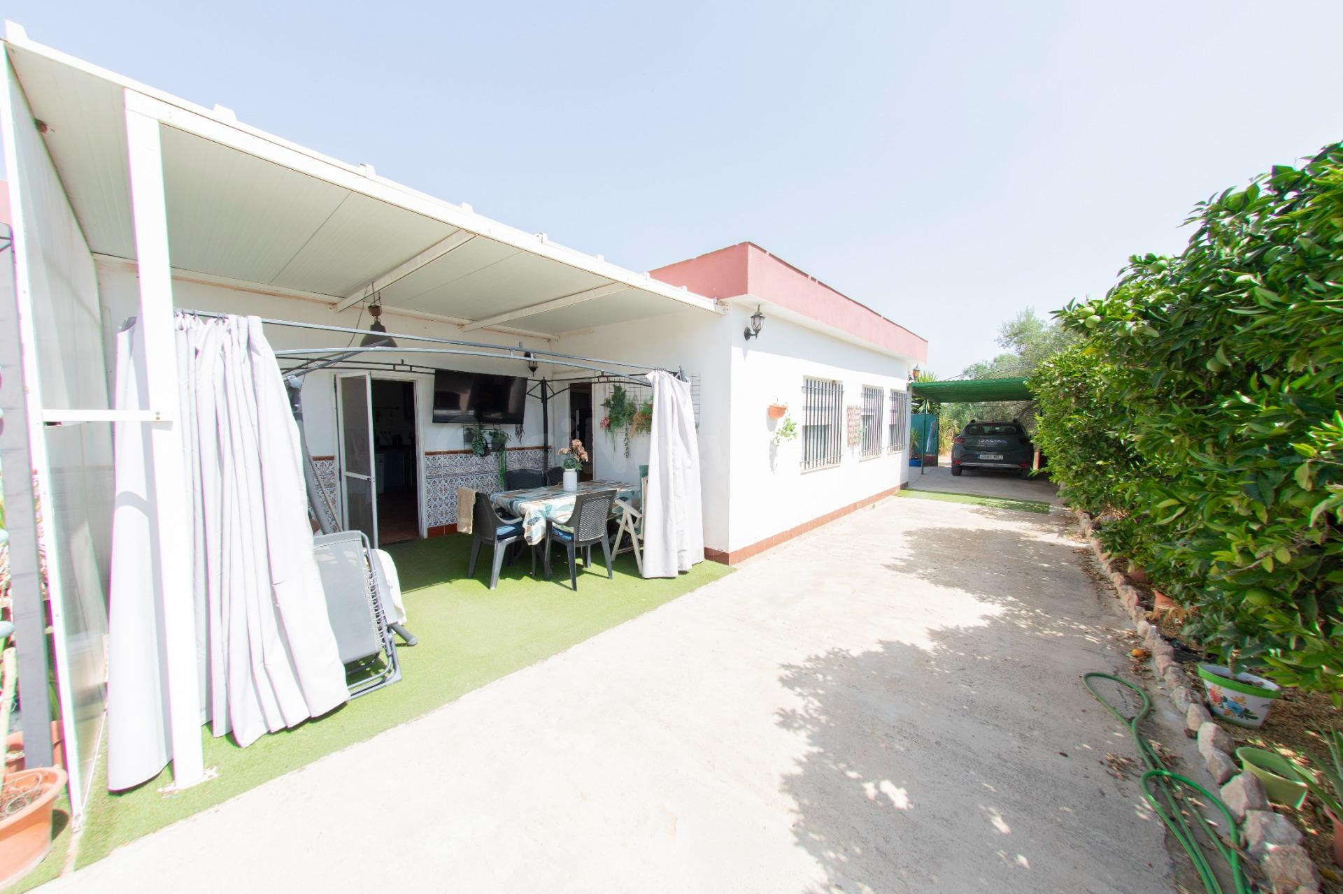 EXCLUSIVA! ESPACIO, TRANQUILIDAD Y MUCHAS POSIBILIDADES EN EL CAMPO! - foto 3
