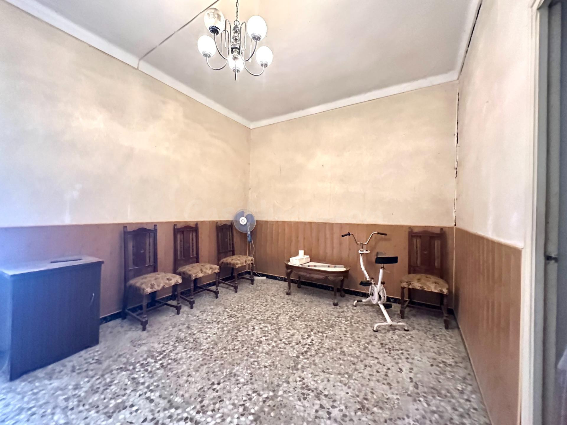 EN EXCLUSIVA CASA CON GRAN POTENCIAL EN PUERTO LUMBRERAS! - foto 4
