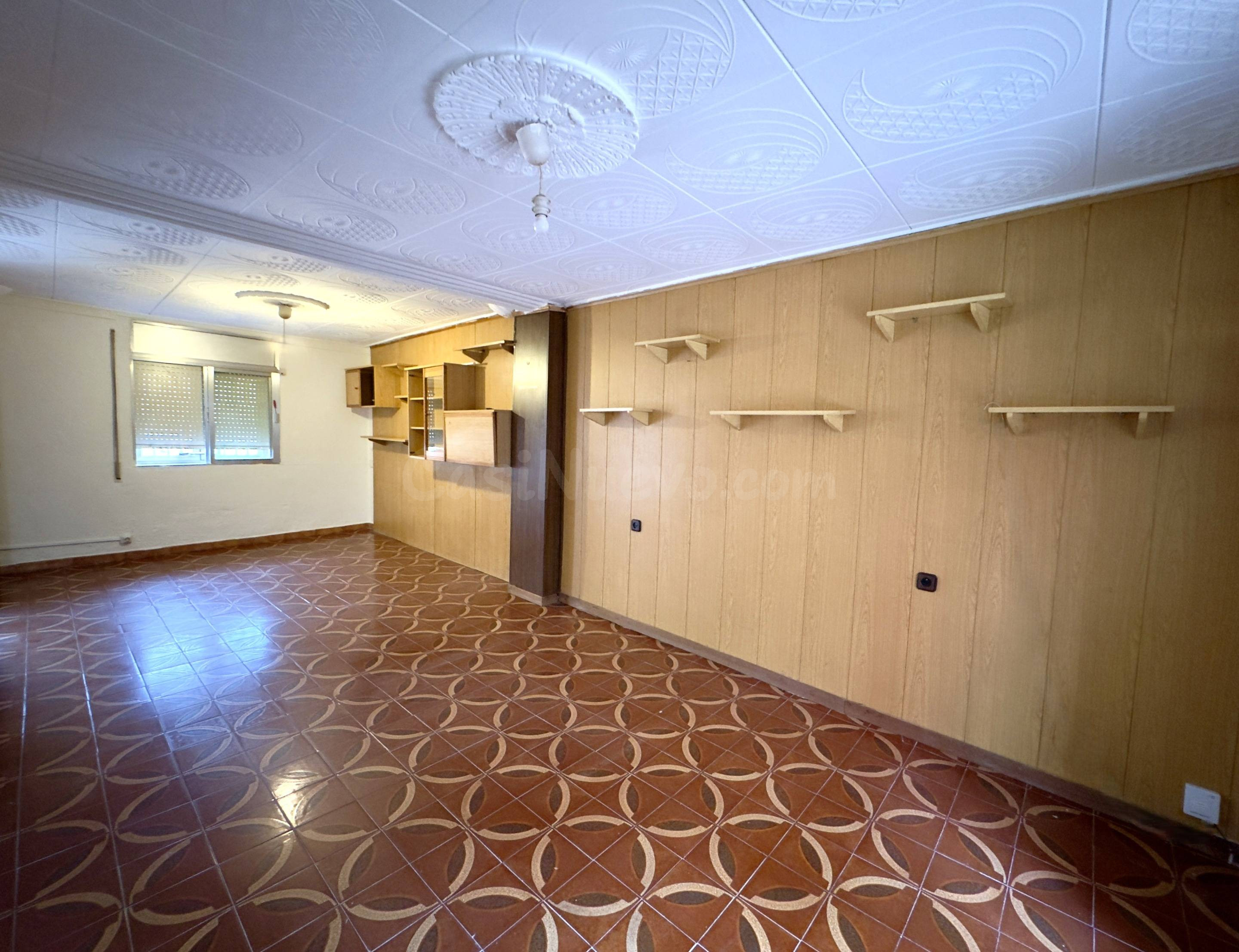 ¡DESCUBRE ESTA ACOGEDORA CASA ADOSADA EN BLANES! - foto 3