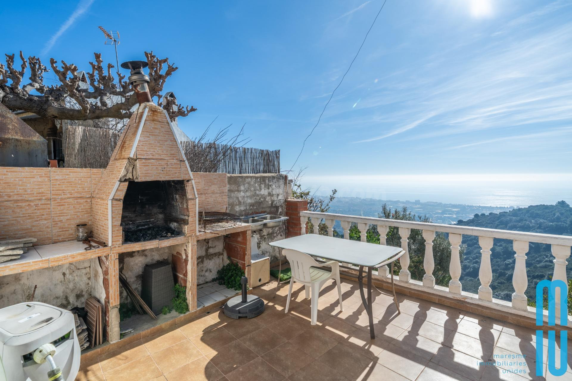 CASA A 4 VIENTOS CON PRECIOSAS VISTAS AL MAR - foto 2